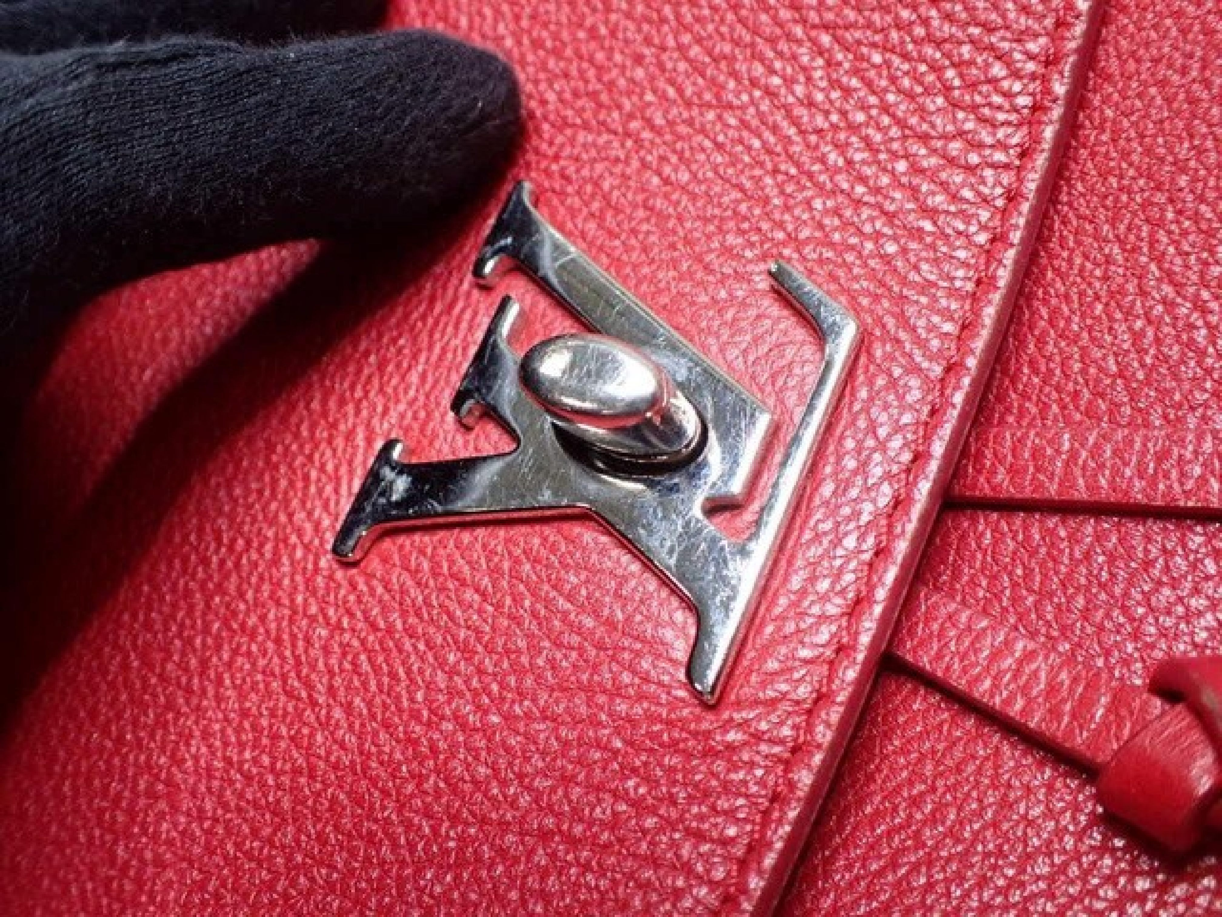 Lockme Backpack, Ruby M41814, with dust bag. — view 7