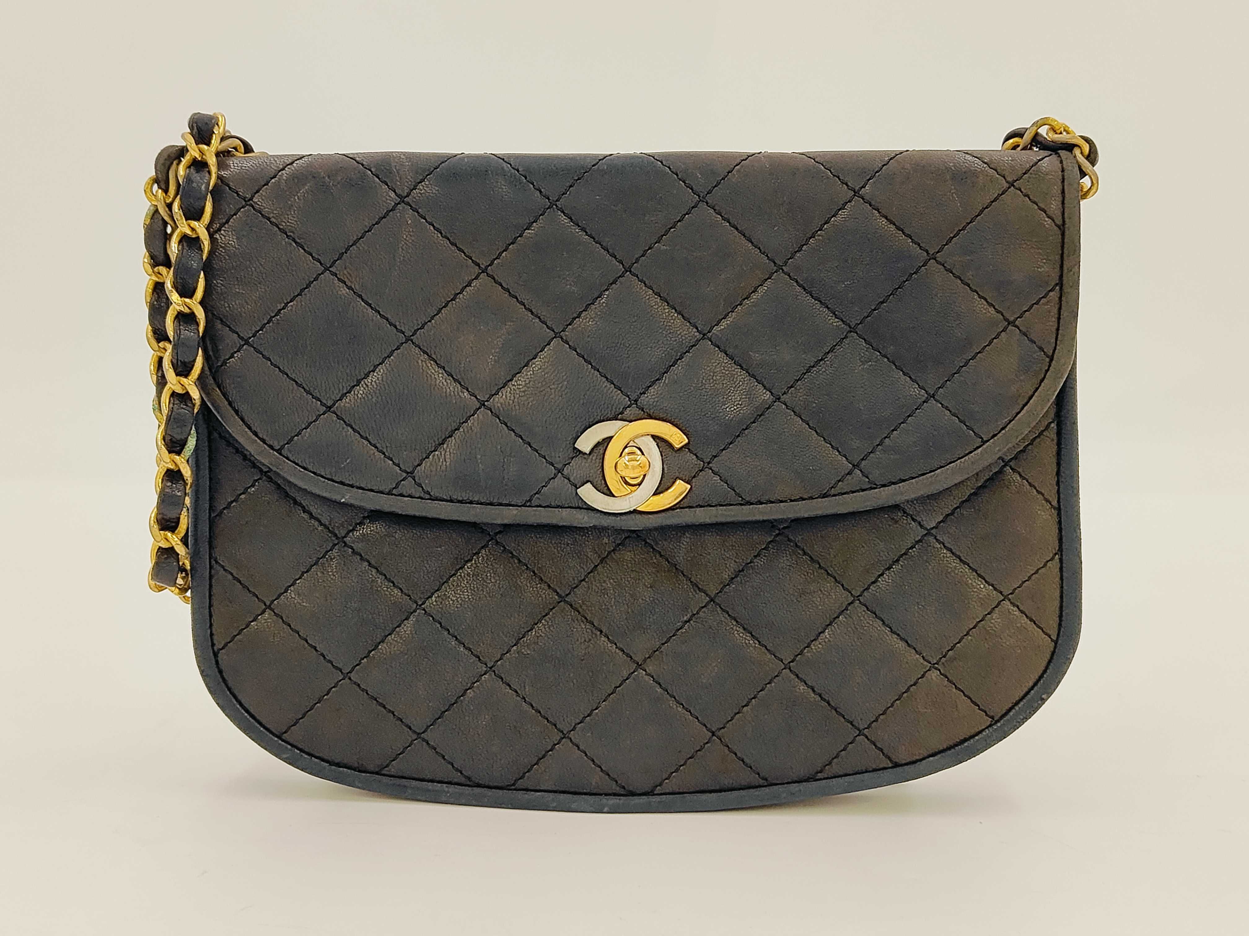 Matelassé Shoulder Bag