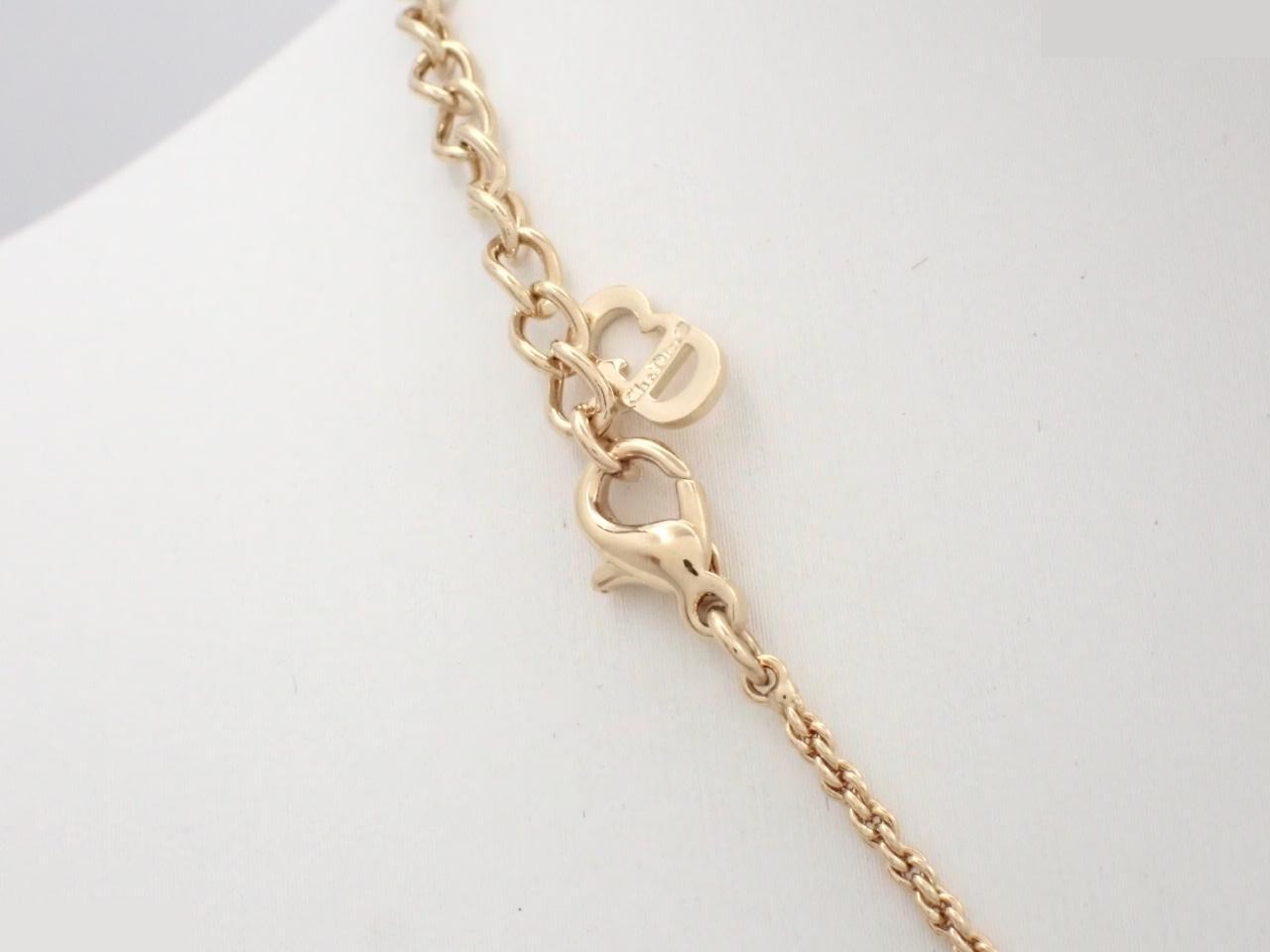 Other lines: Precious metals, necklaces, pendants — view 2