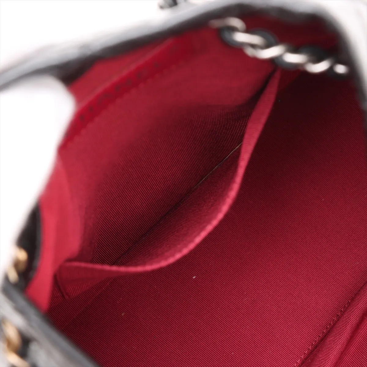 Gabriel de Chanel Vintage Calf Chain Backpack Black Gold x Silver Metal Fittings 27056120 27th Series — view 8