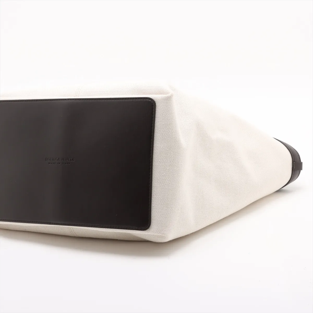 Flip Flap Canvas x Leather Tote Bag White x Brown — view 3