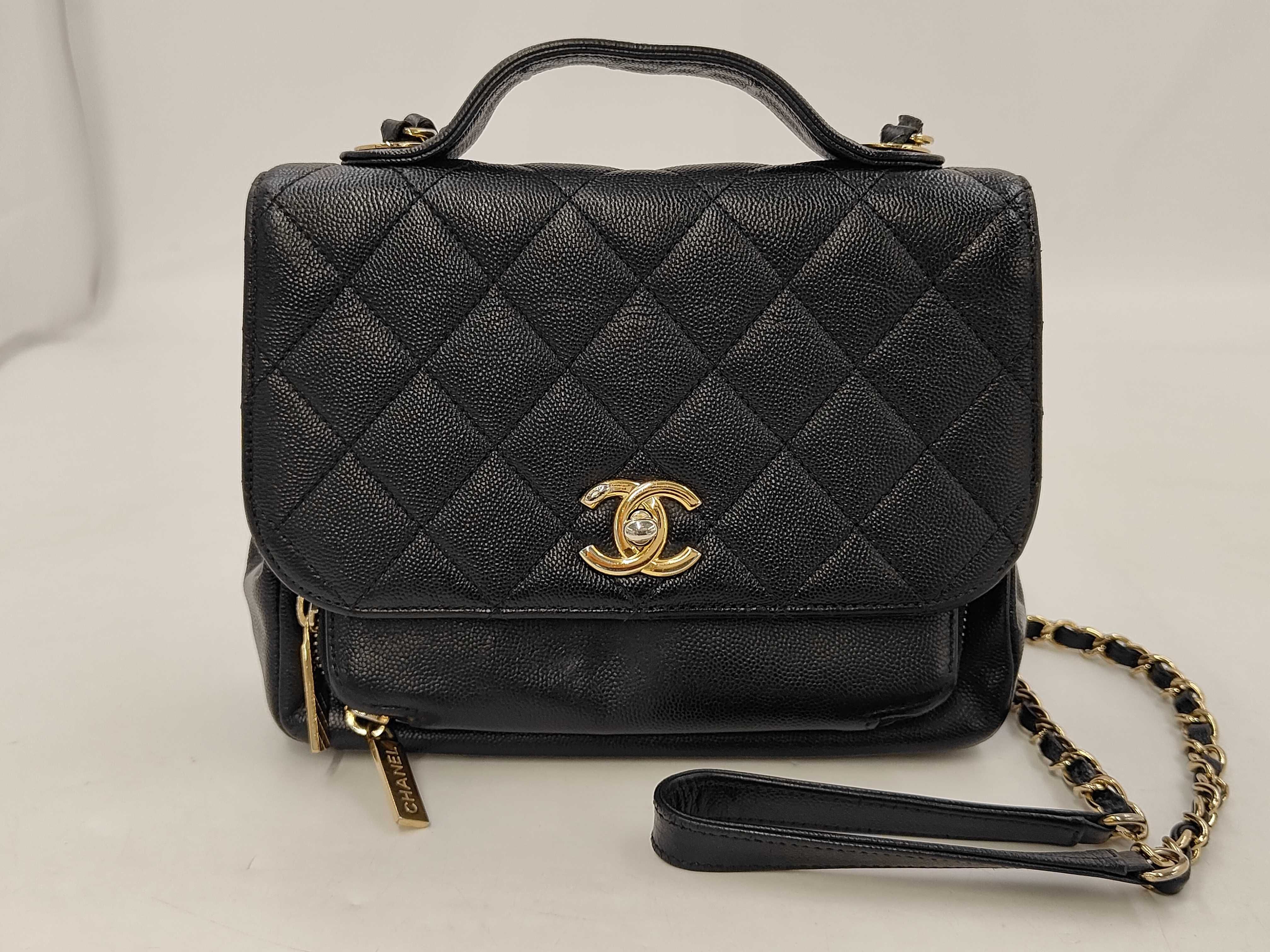 Matelassé Grained Calfskin Black Gold Shoulder Bag