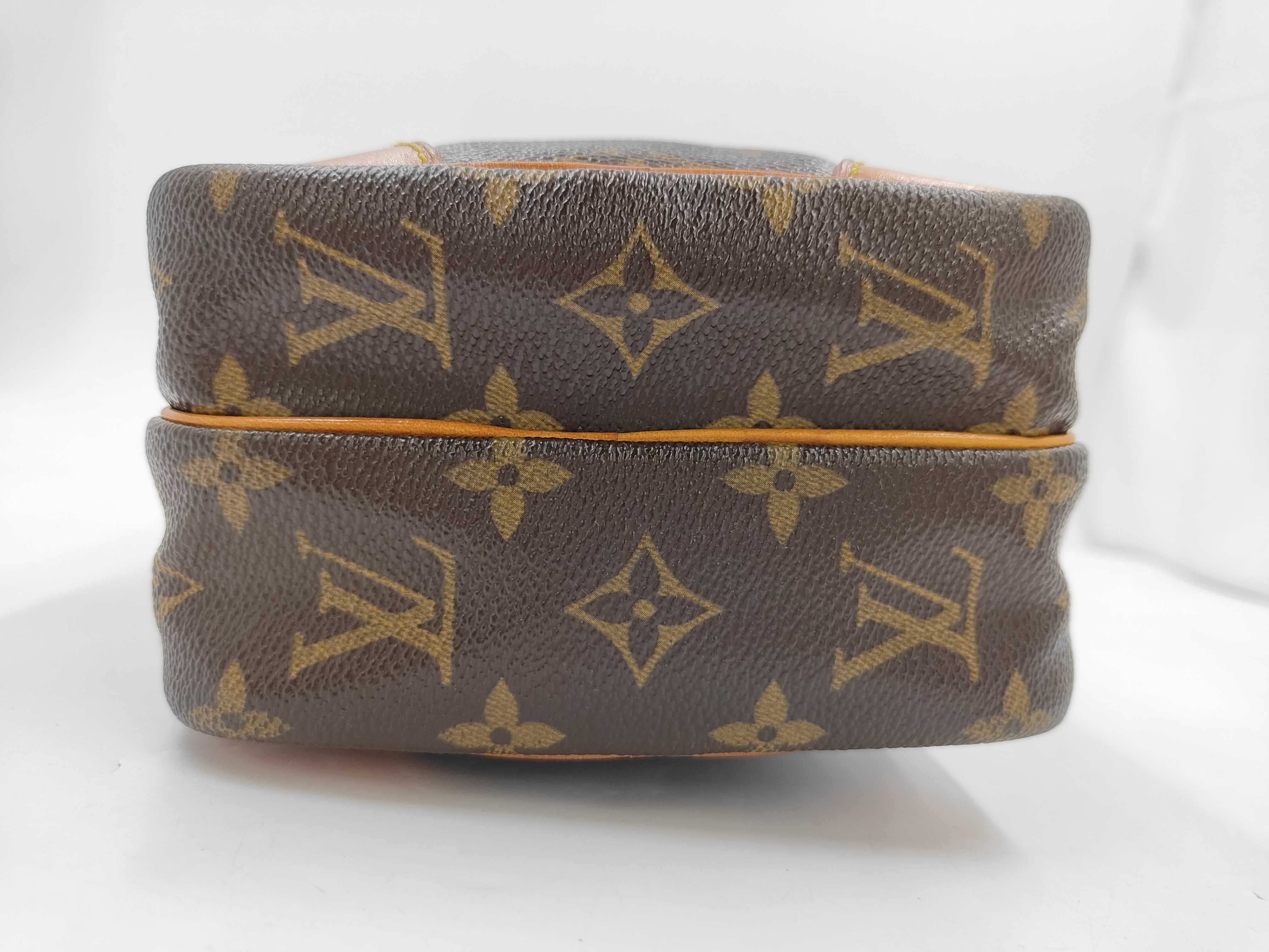 Monogram Louis Vuitton Monogram Amazon TH0053 Shoulder Bag — view 6