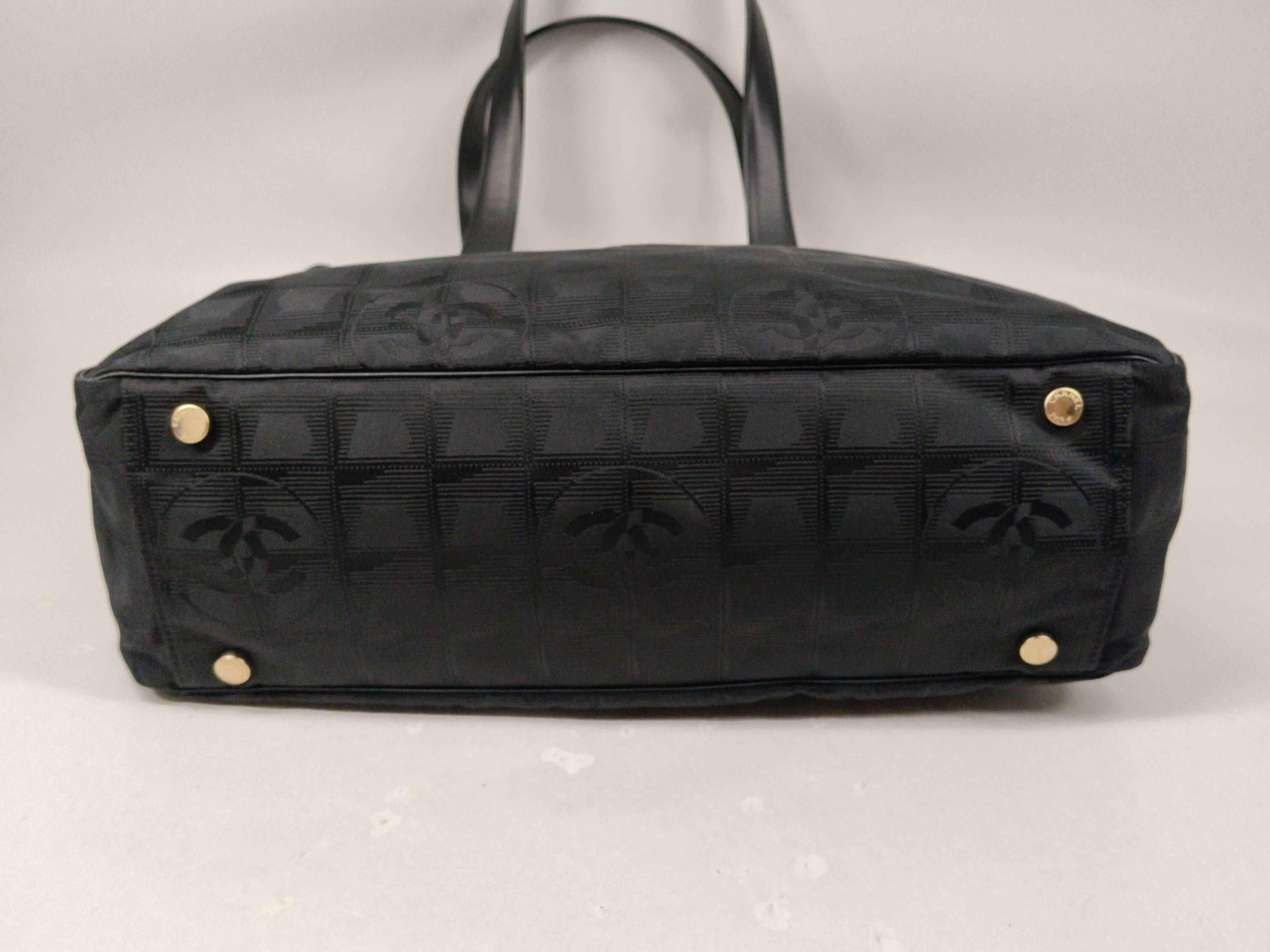 New Travel Line Tote Bag — view 8