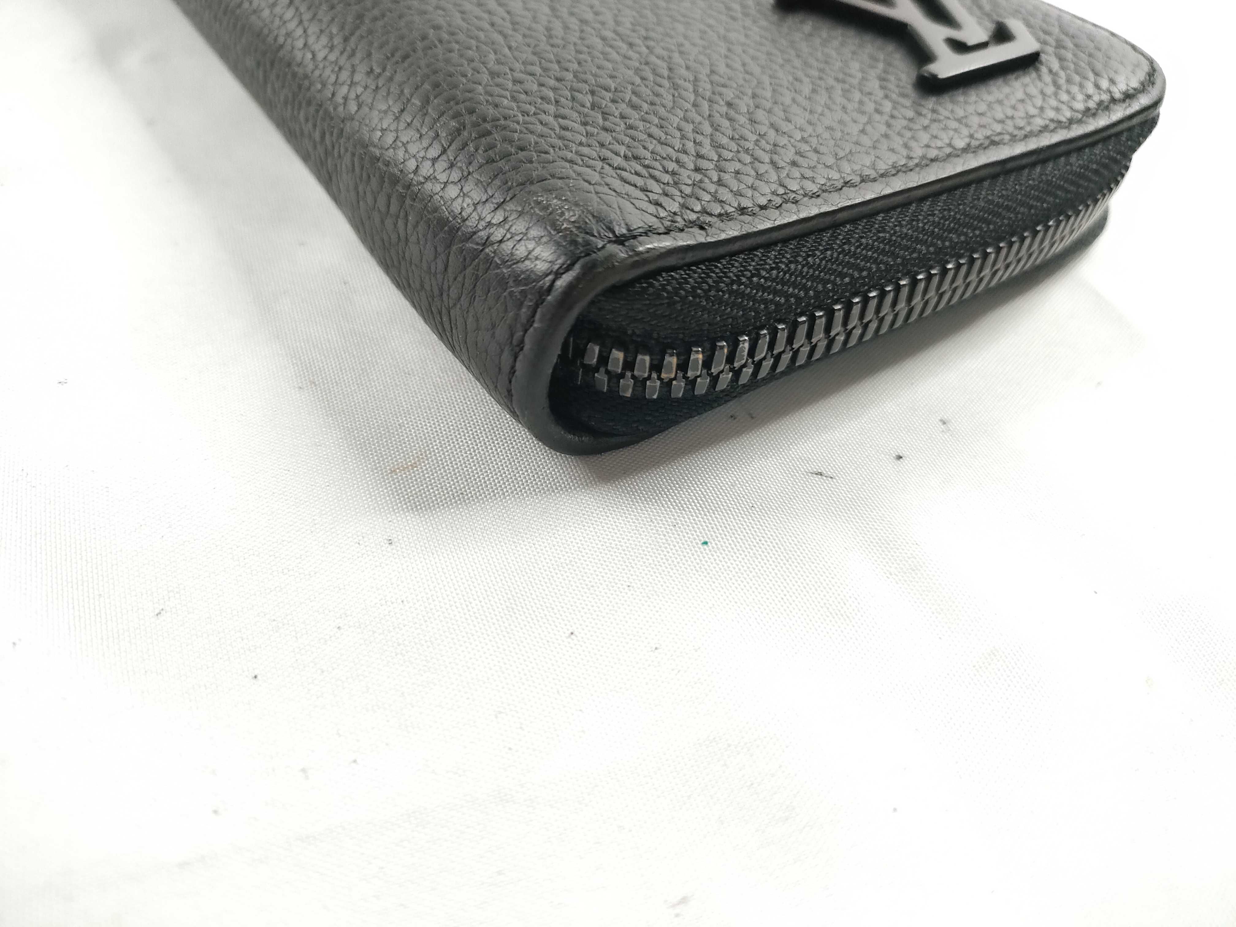 LV Aerogram Zippy Wallet M81743 Noir (Fiber Optic ID detected) Includes Box and Dust Bag — view 3