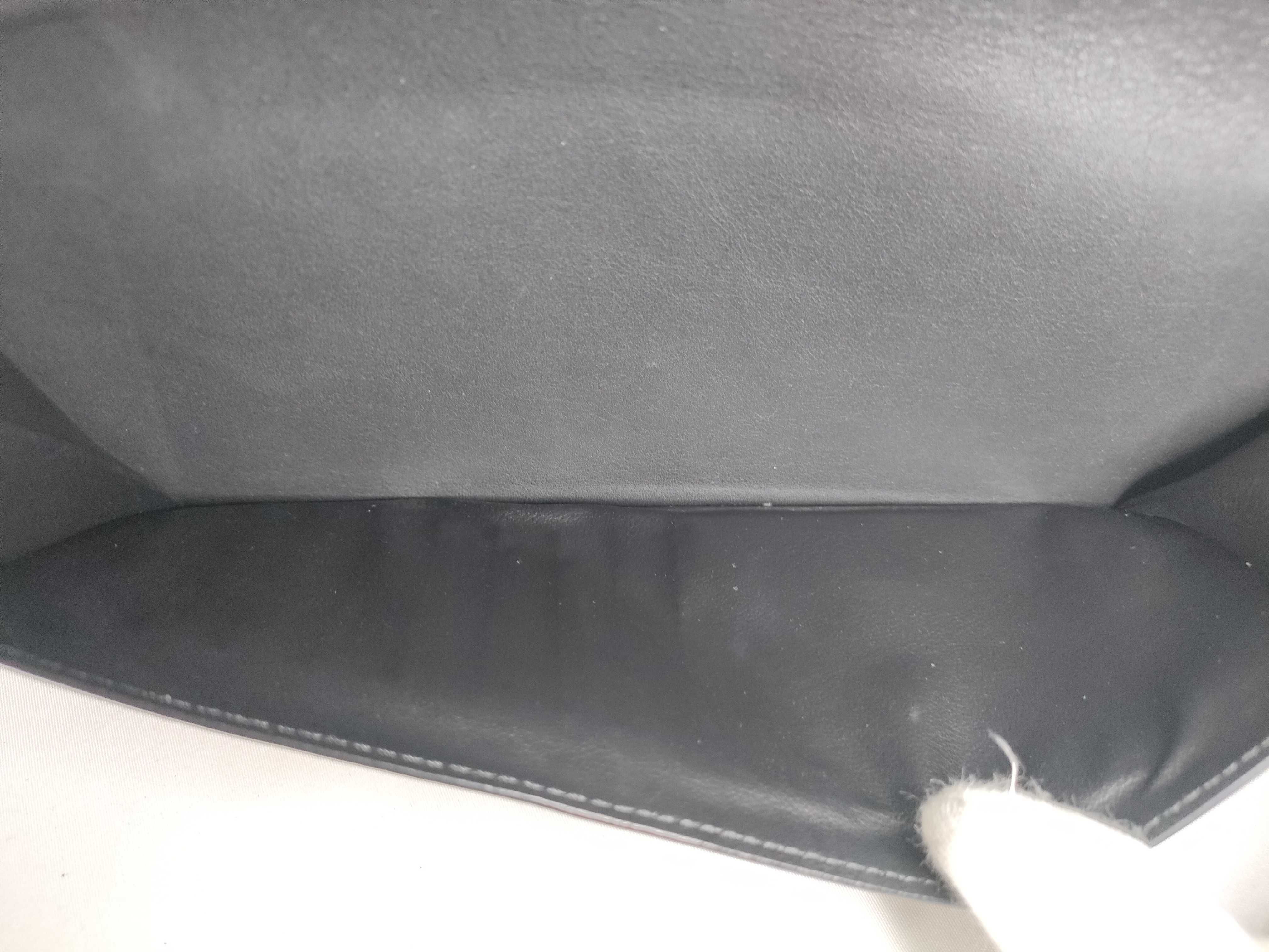 LV Aerogram Zippy Wallet M81743 Noir (Fiber Optic ID detected) Includes Box and Dust Bag — view 10