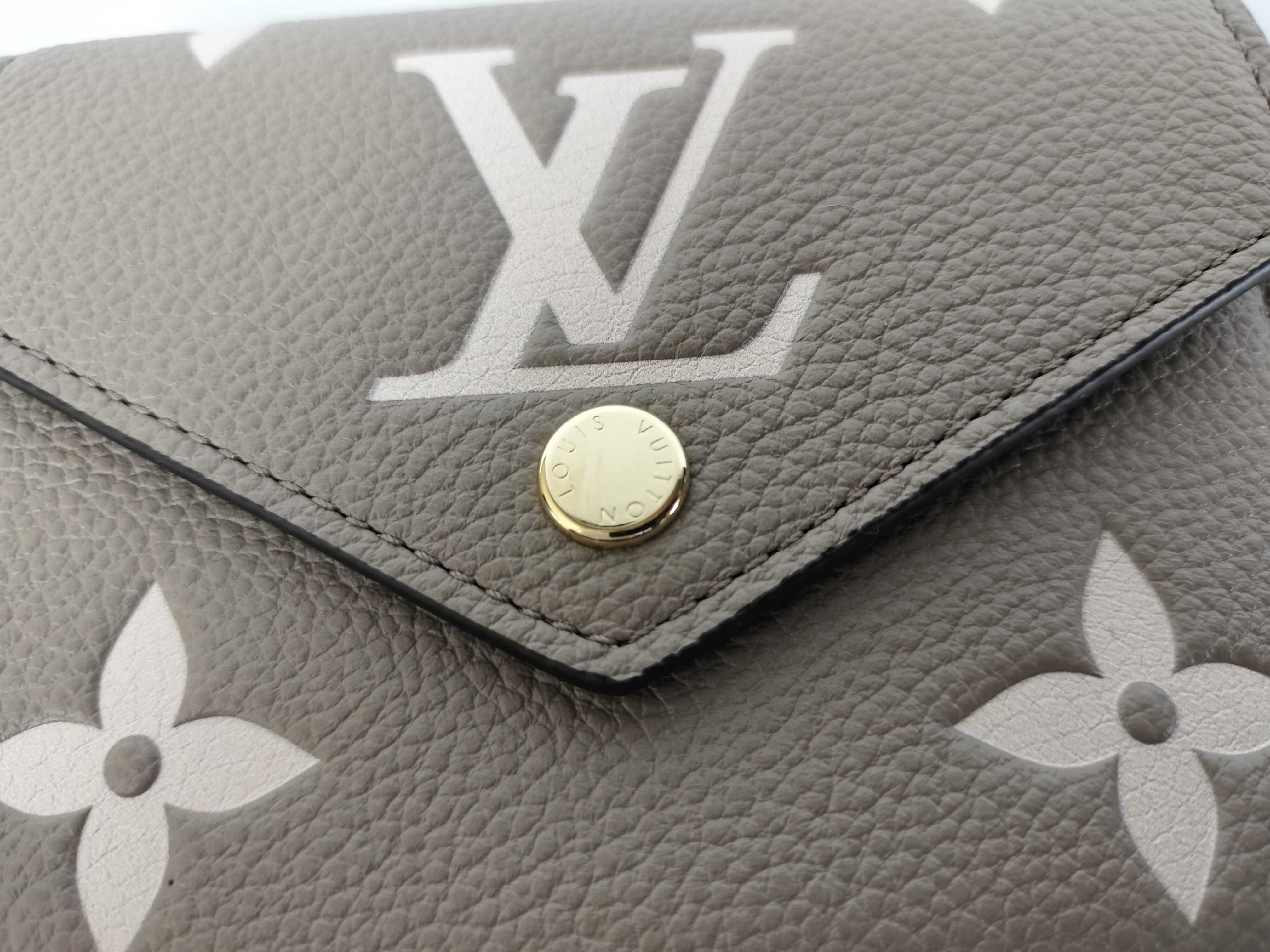 M81861 / Portefeuille Victorine / Bicolor / Empreinte Wallet — view 5