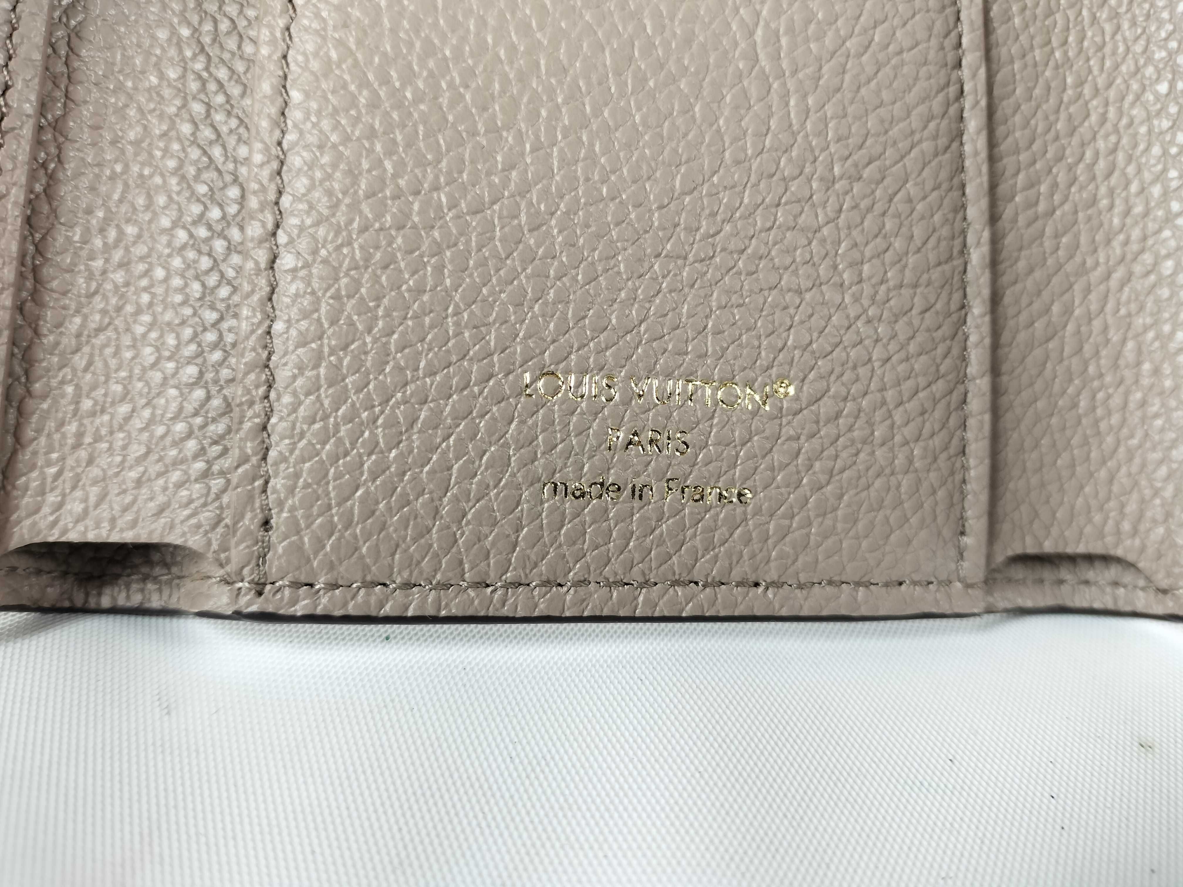 M81861 / Portefeuille Victorine / Bicolor / Empreinte Wallet — view 7
