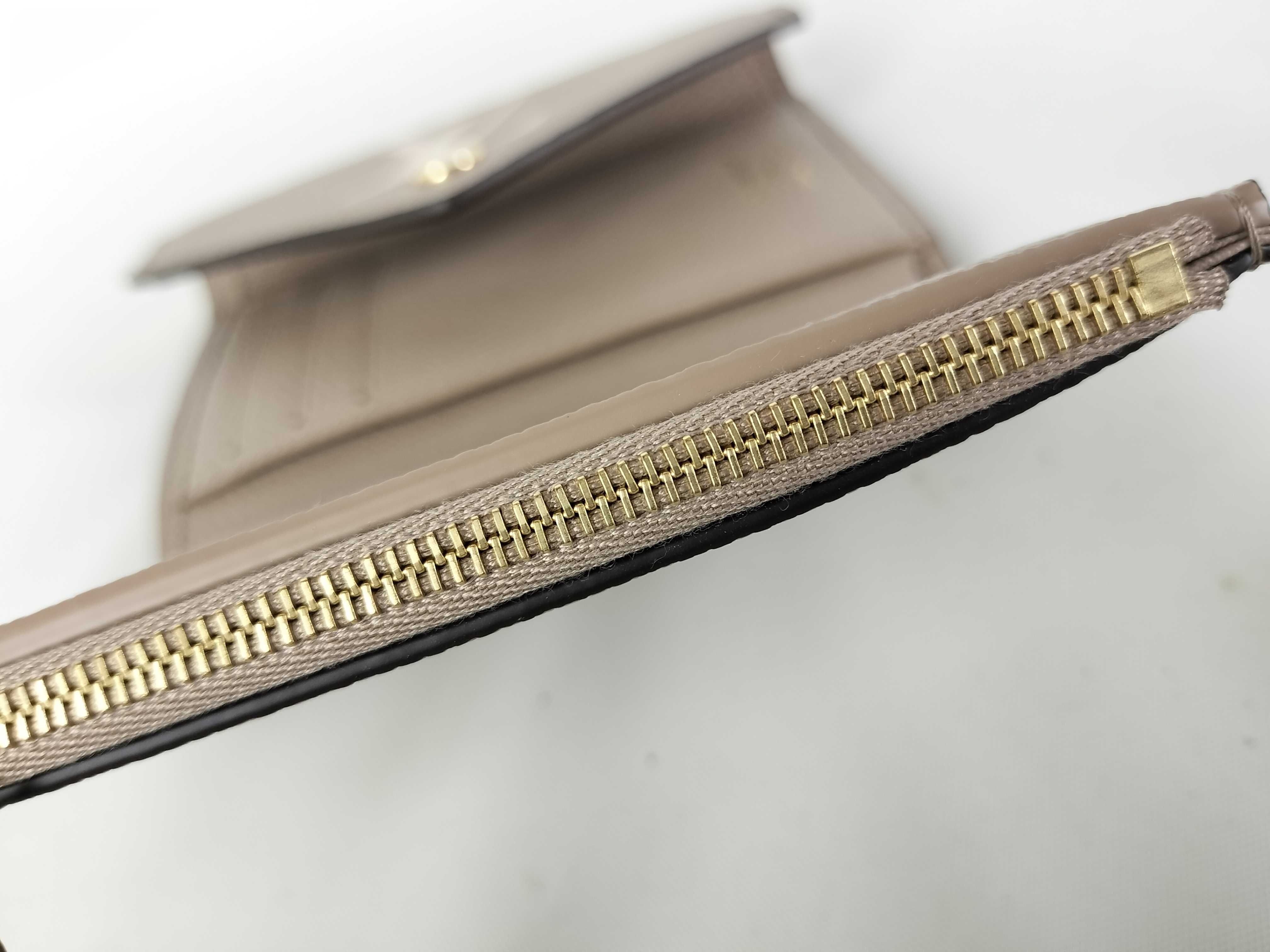 M81861 / Portefeuille Victorine / Bicolor / Empreinte Wallet — view 9