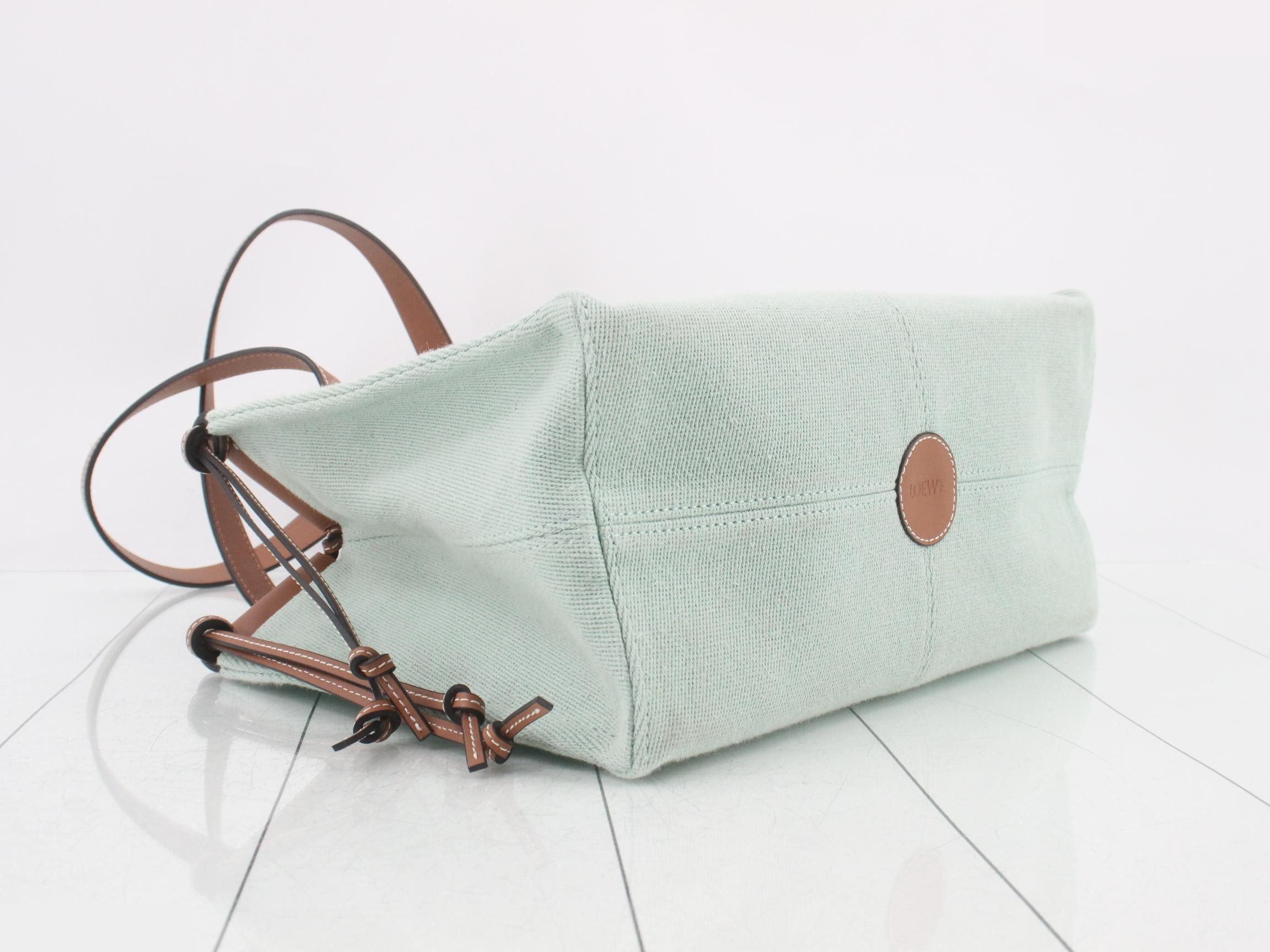 Cushion Tote Small - Canvas — view 5