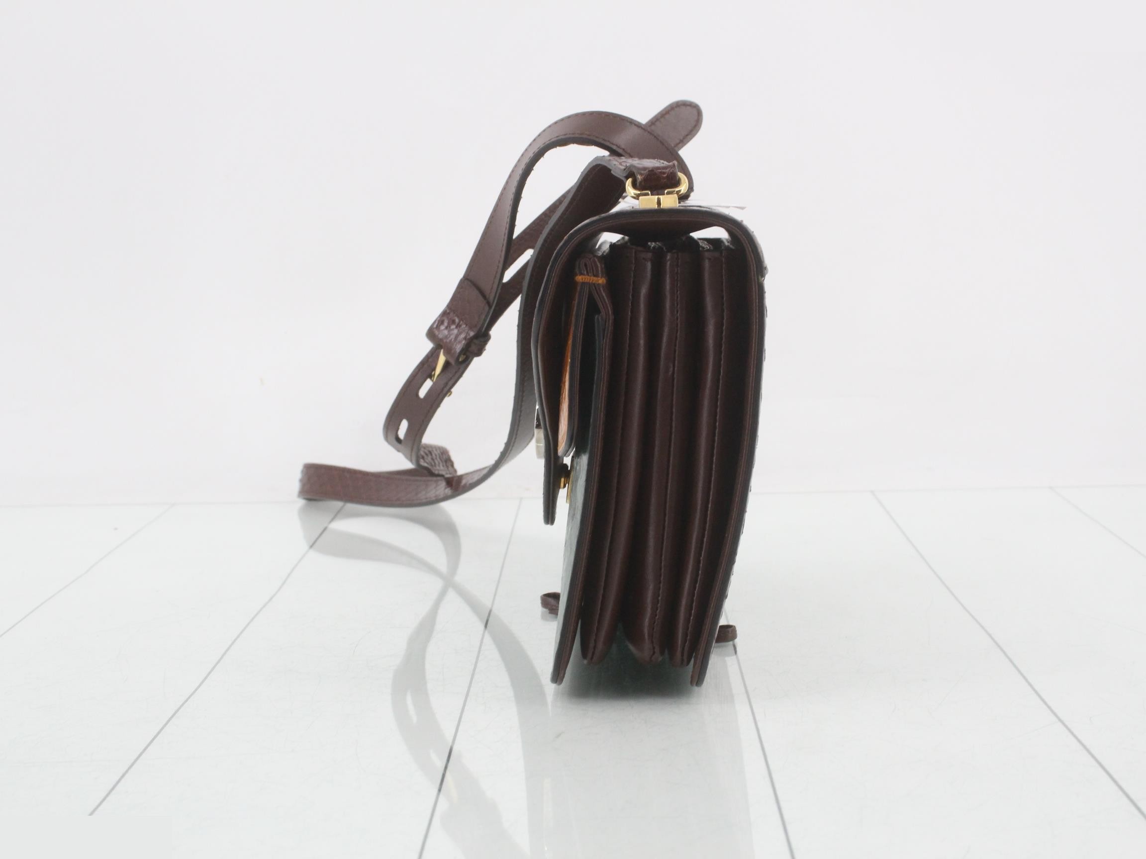 Interlocking G Python 550131 Leather Shoulder Bag — view 3
