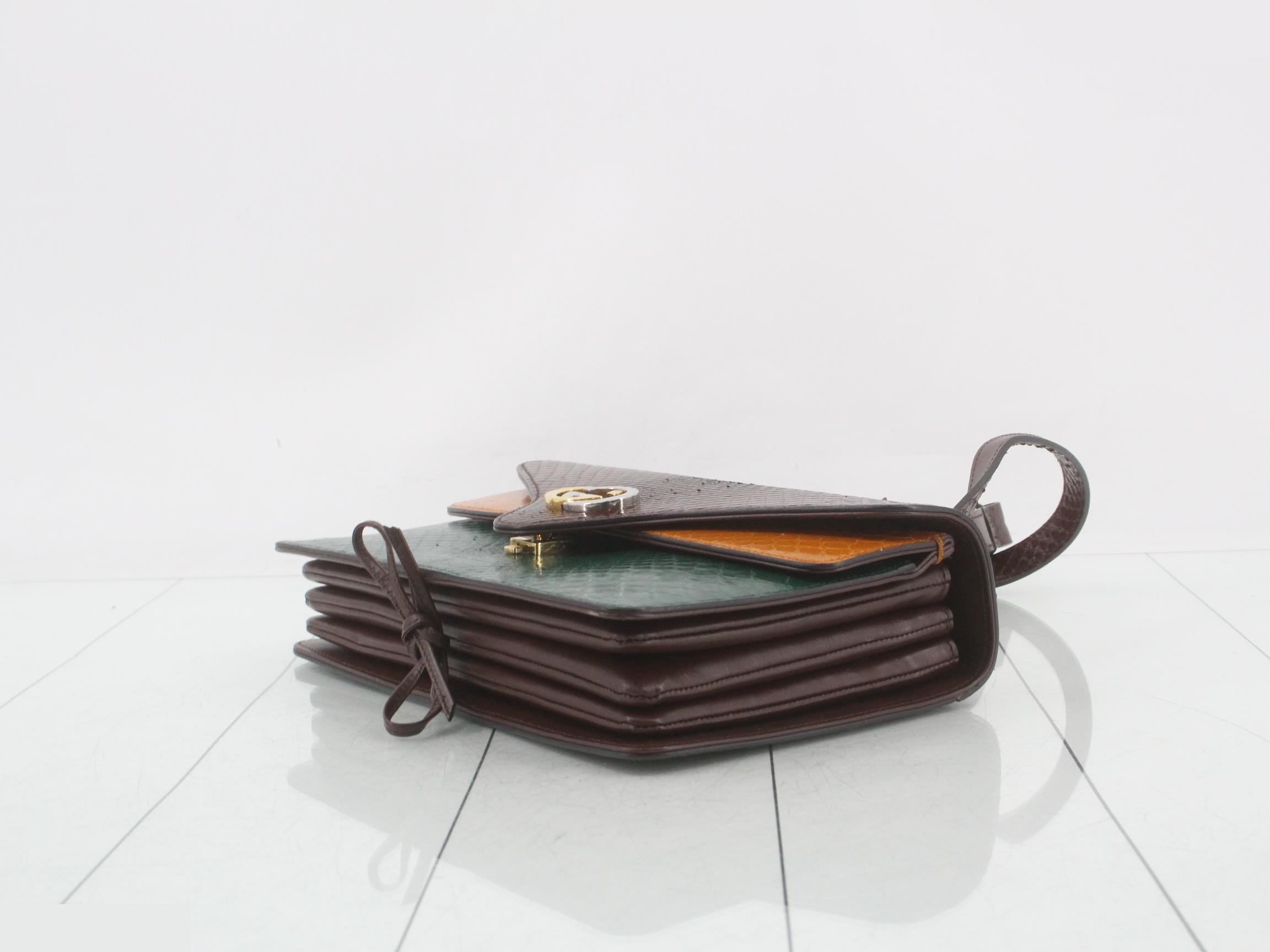 Interlocking G Python 550131 Leather Shoulder Bag — view 6