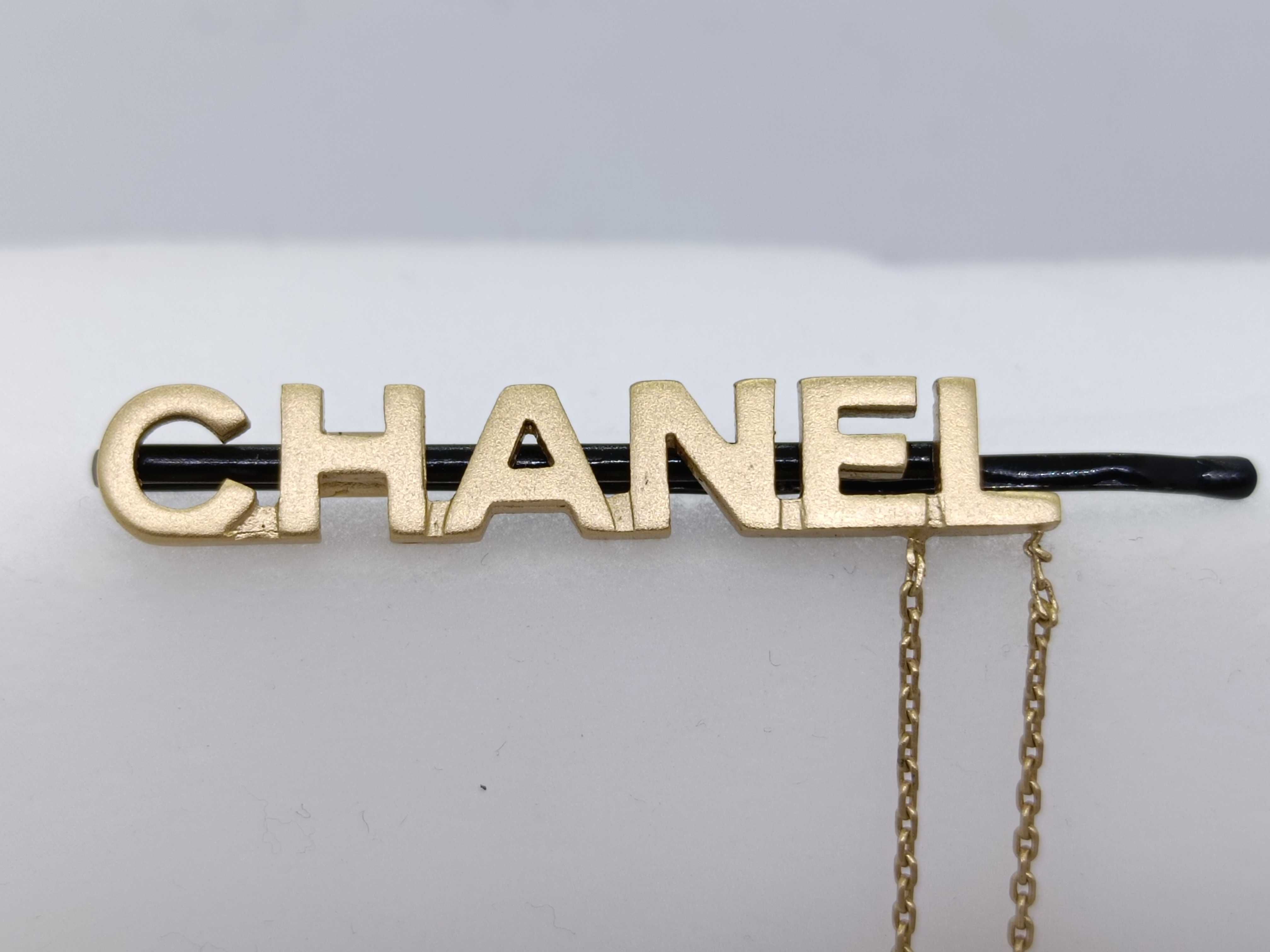 Sport Logo Hairpin Hair Accessory — view 3