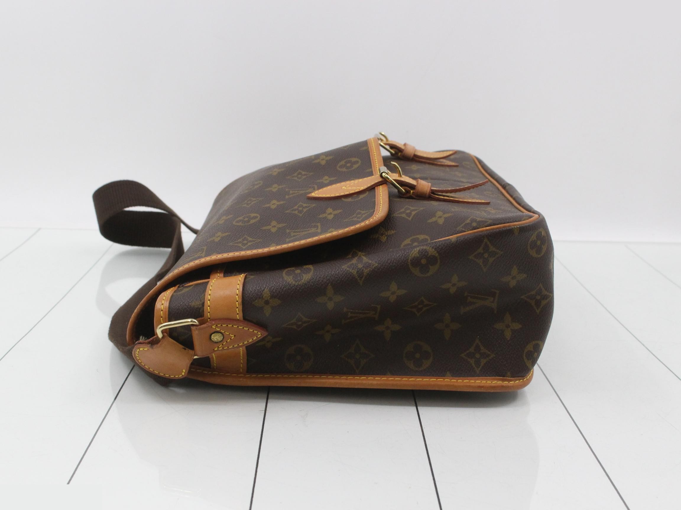 Monogram Gibeciere GM Shoulder Bag — view 4