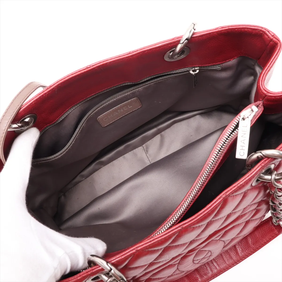 GST Caviar Skin Chain Tote Bag, Red, Gunmetal Hardware, 13357166, Serial Number 13 — view 7