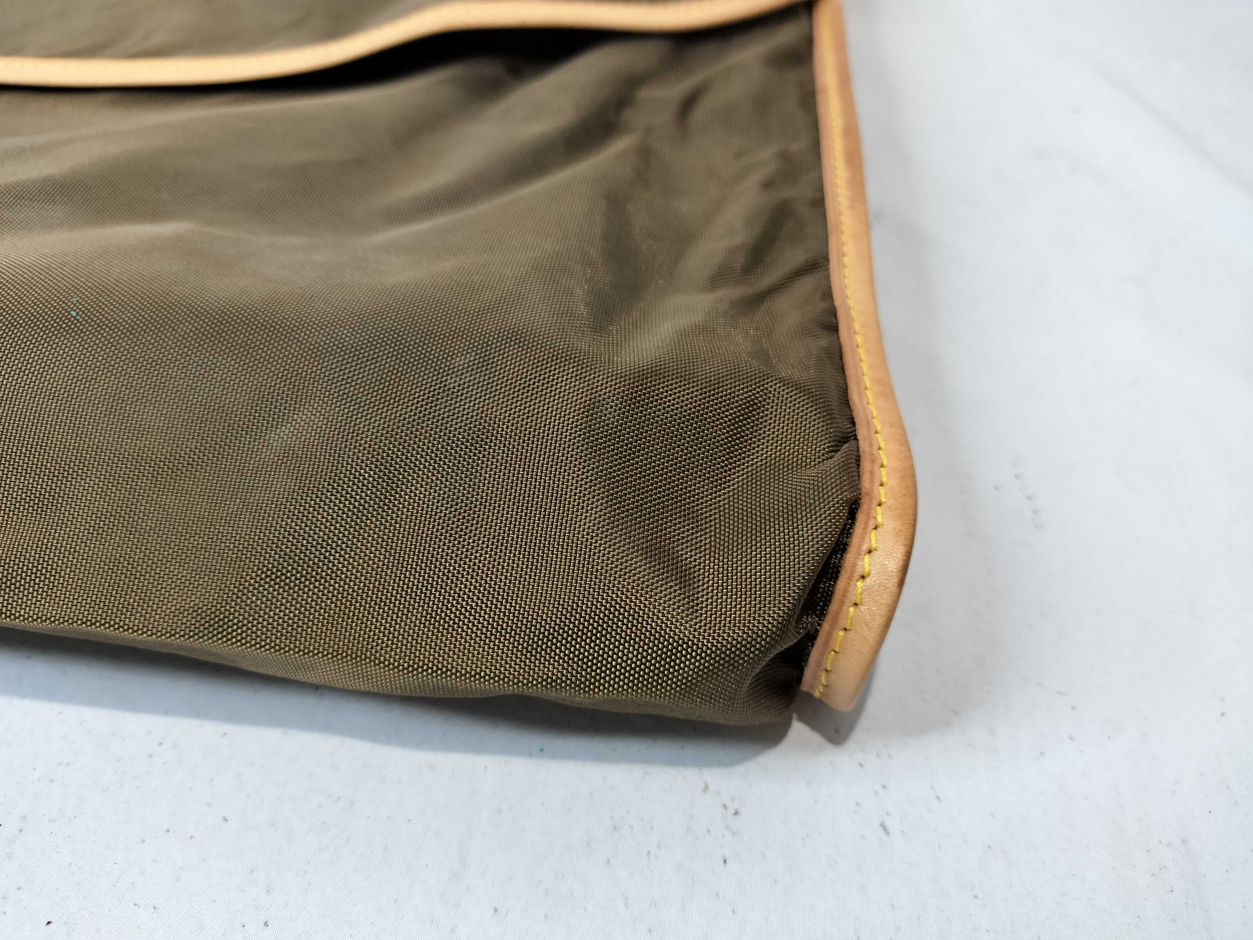 Garment Bag — view 4