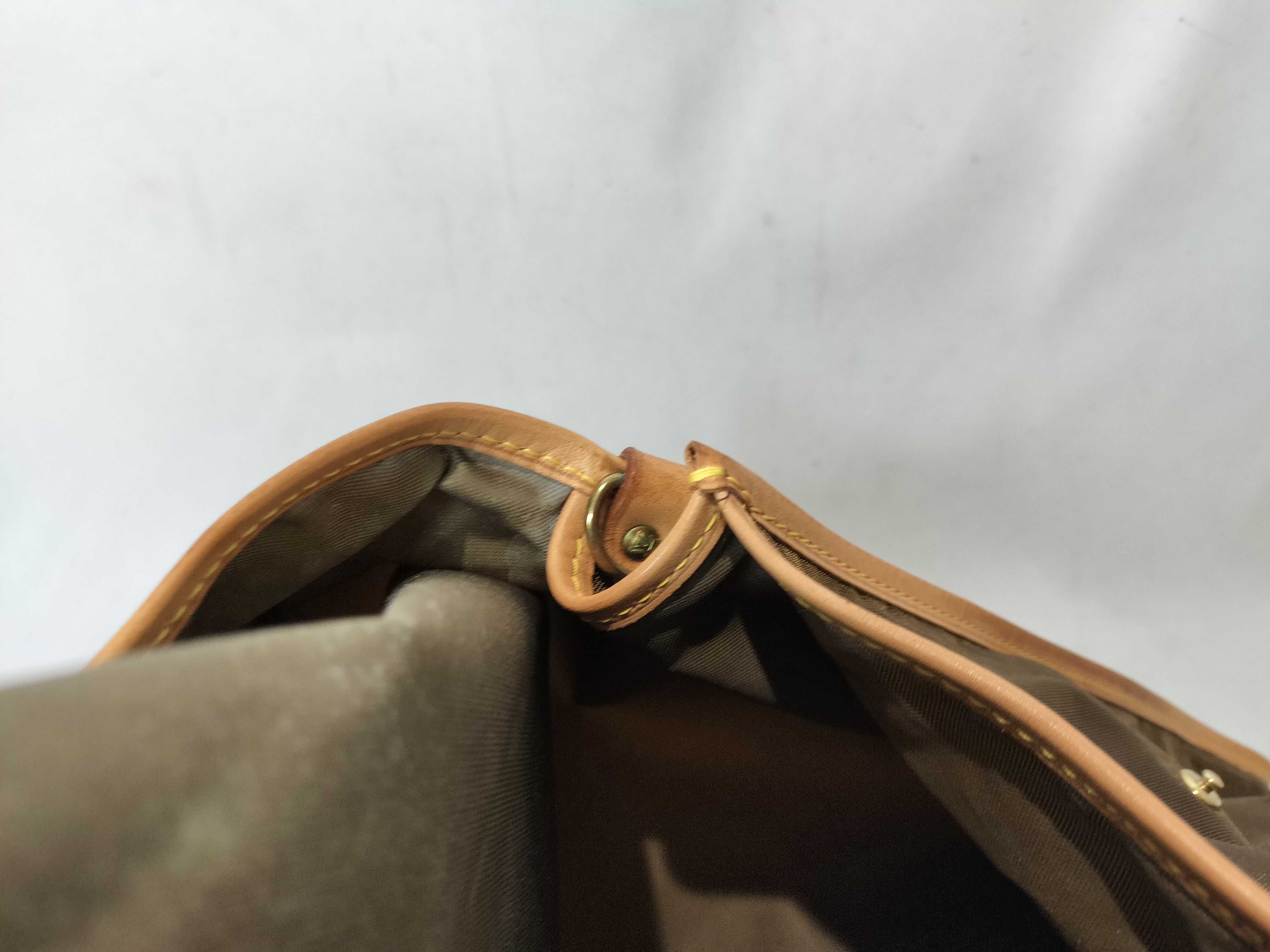 Garment Bag — view 8