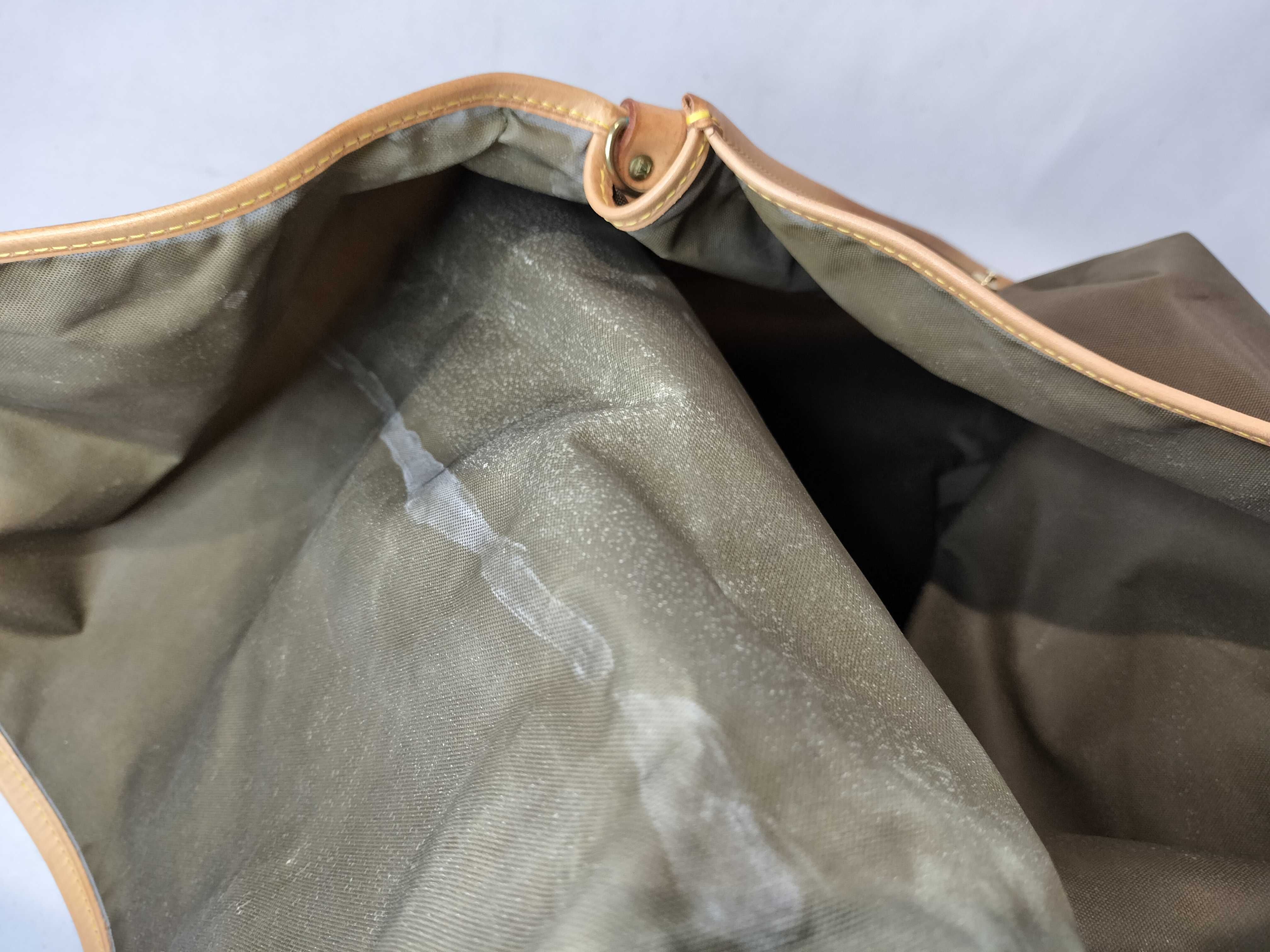 Garment Bag — view 10