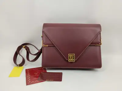 Must Shoulder Bag