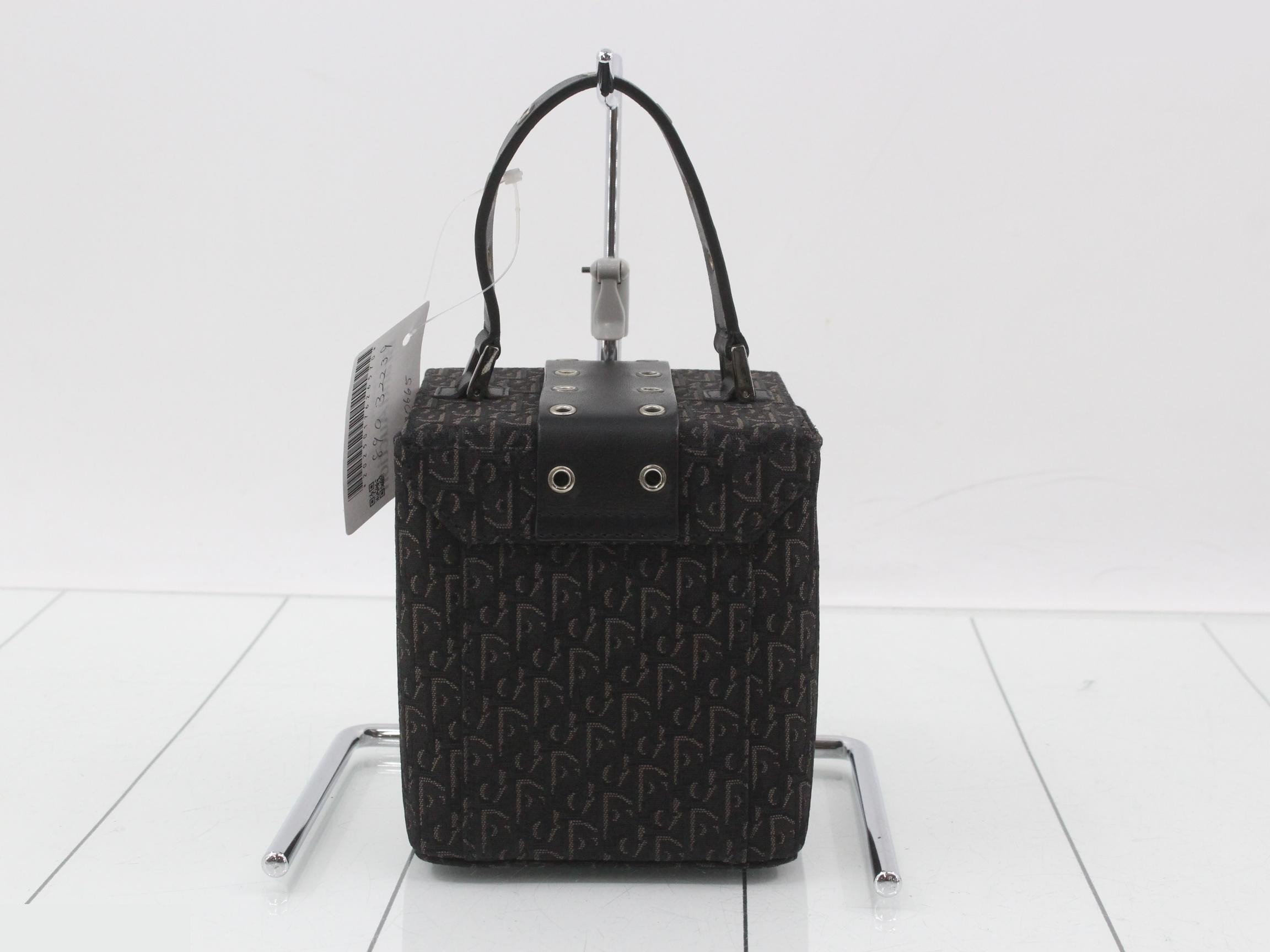 Trotter Street Chic Vanity Handbag, Canvas, Black — view 2