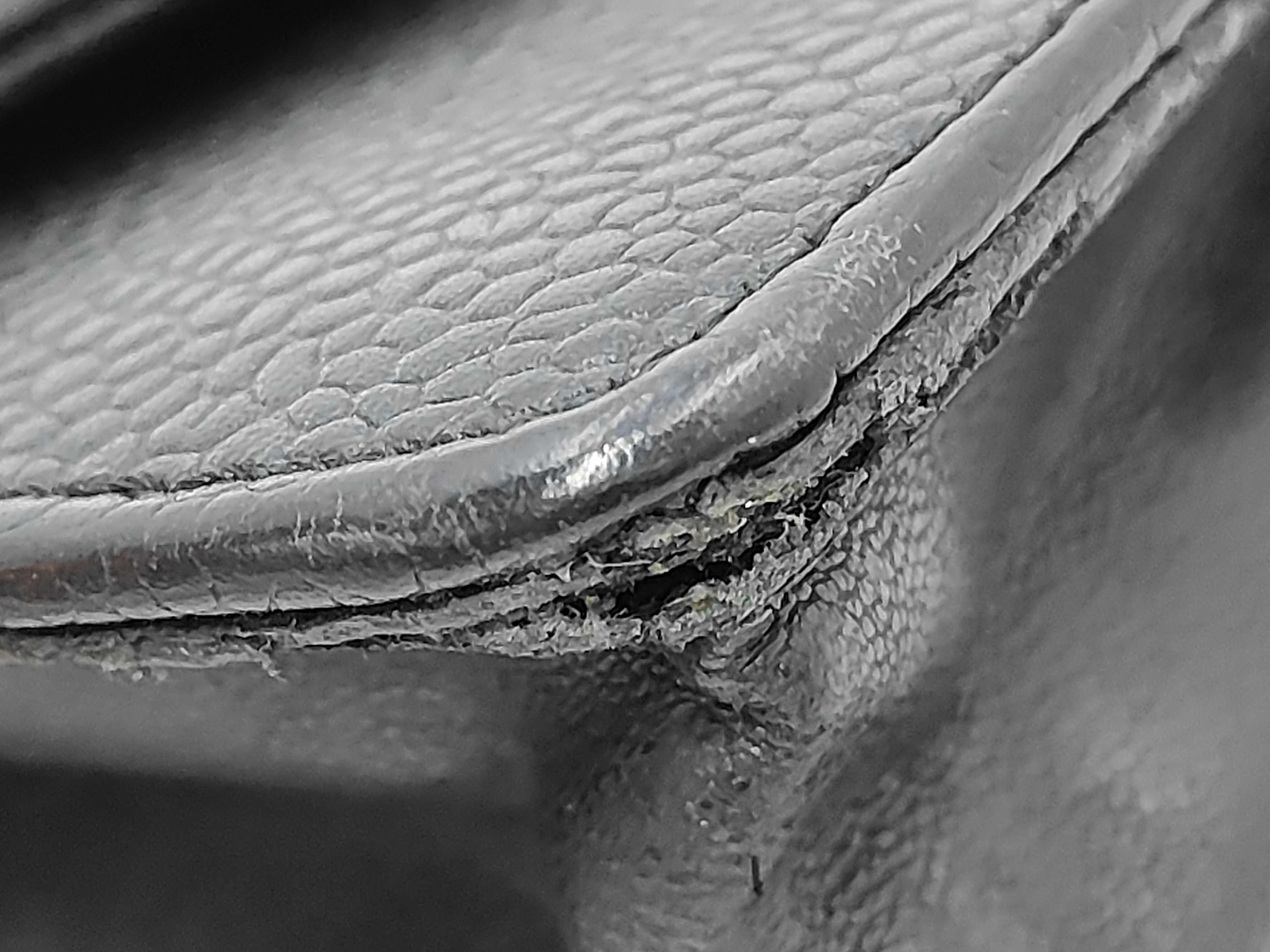 Caviar Chain Wallet, Series 7 Shoulder Bag — view 10