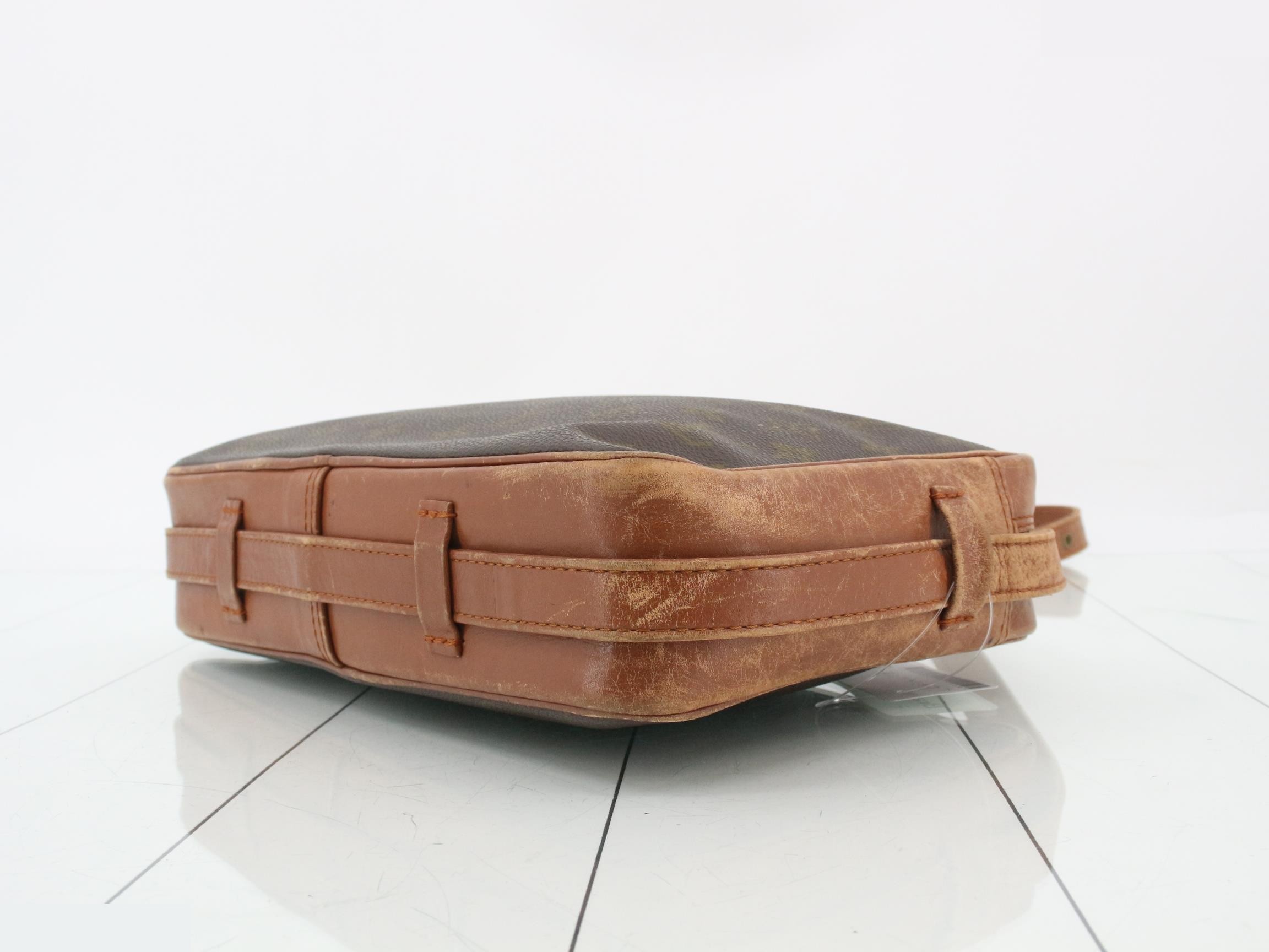 Monogram Sac Bandoulière 30 Shoulder Bag — view 6