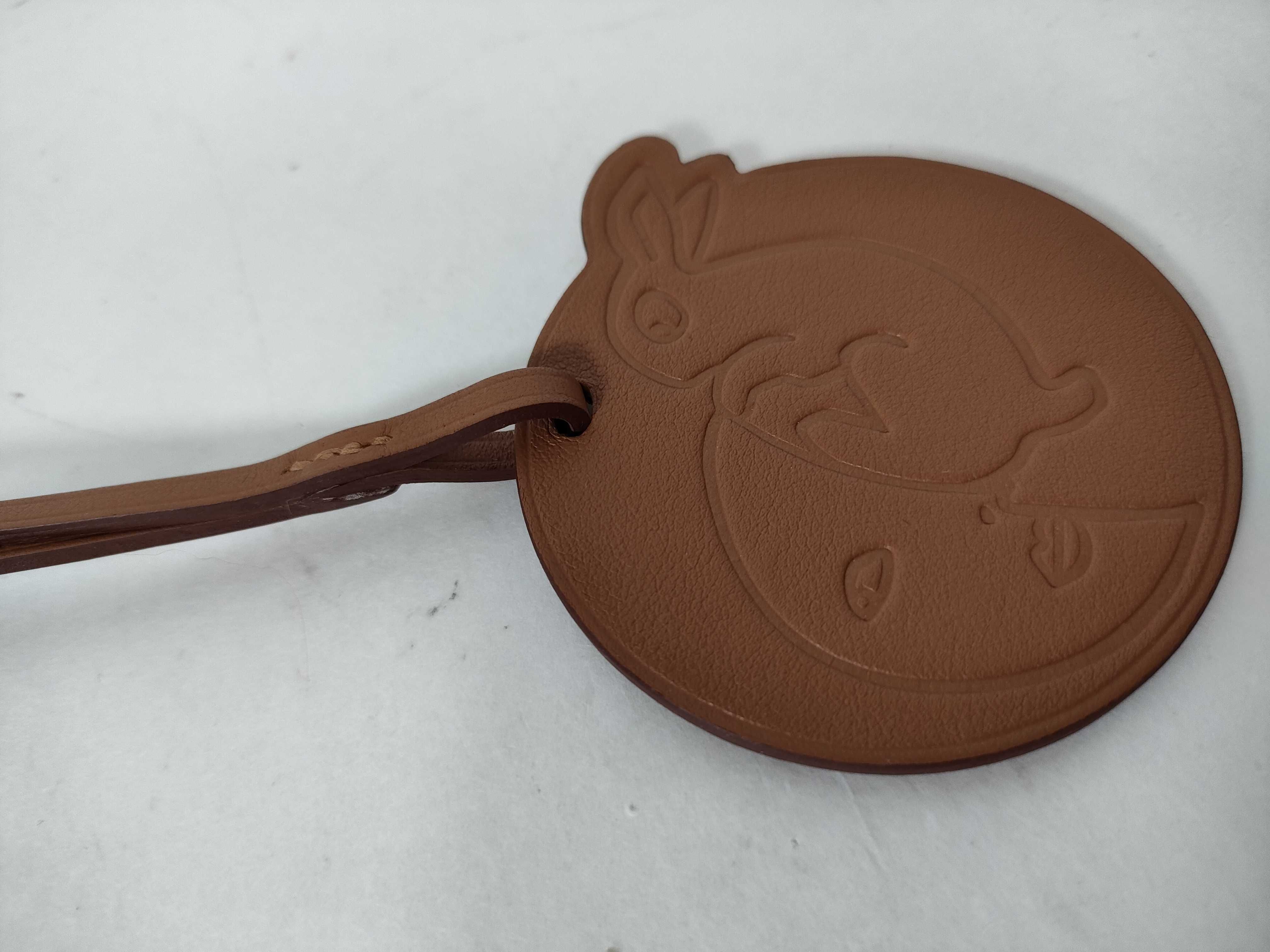 Charm Holder Key Case/Keychain — view 7