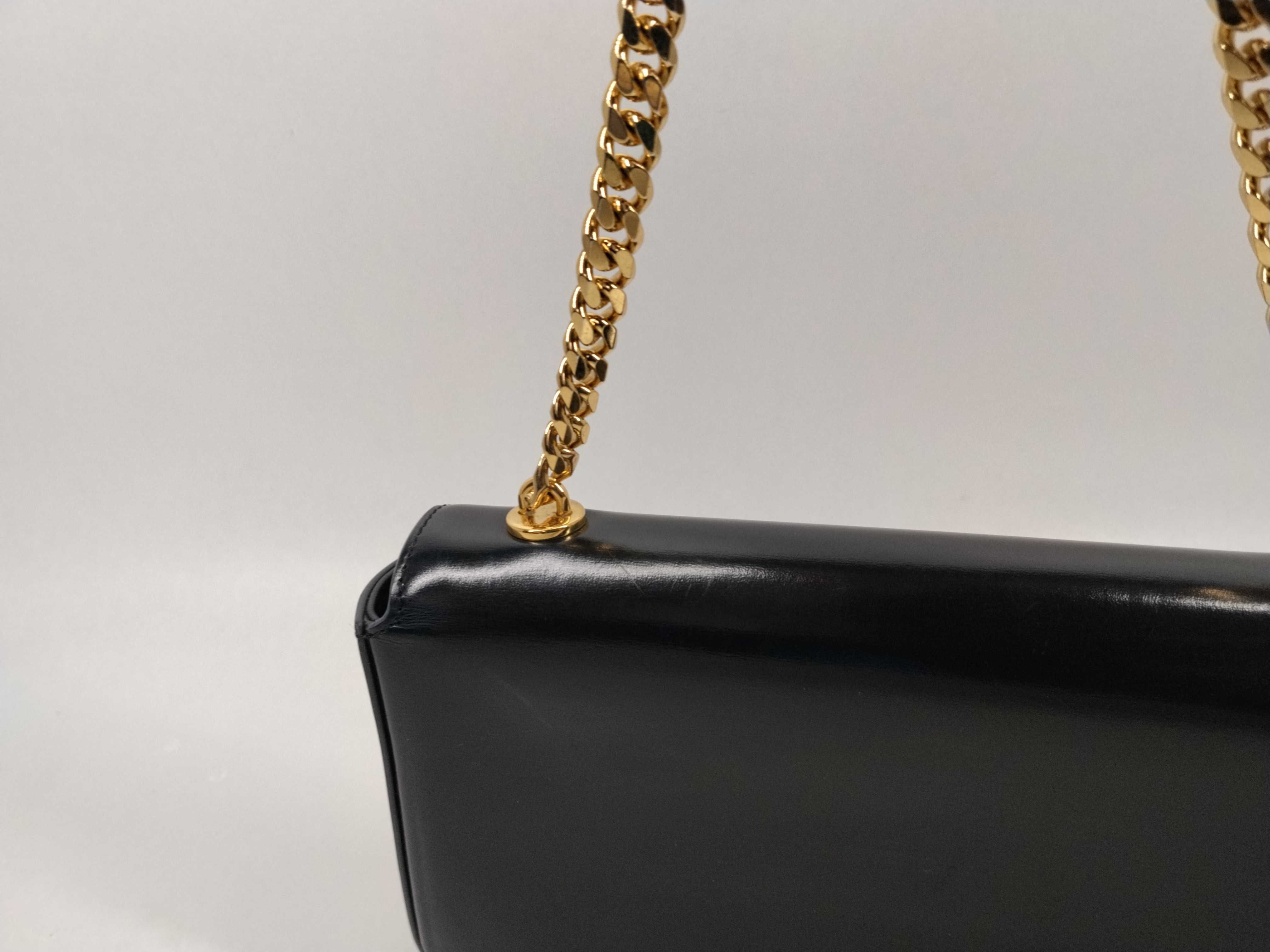 Triomphe Chain Shoulder Bag, Black Leather Shoulder Bag — view 3
