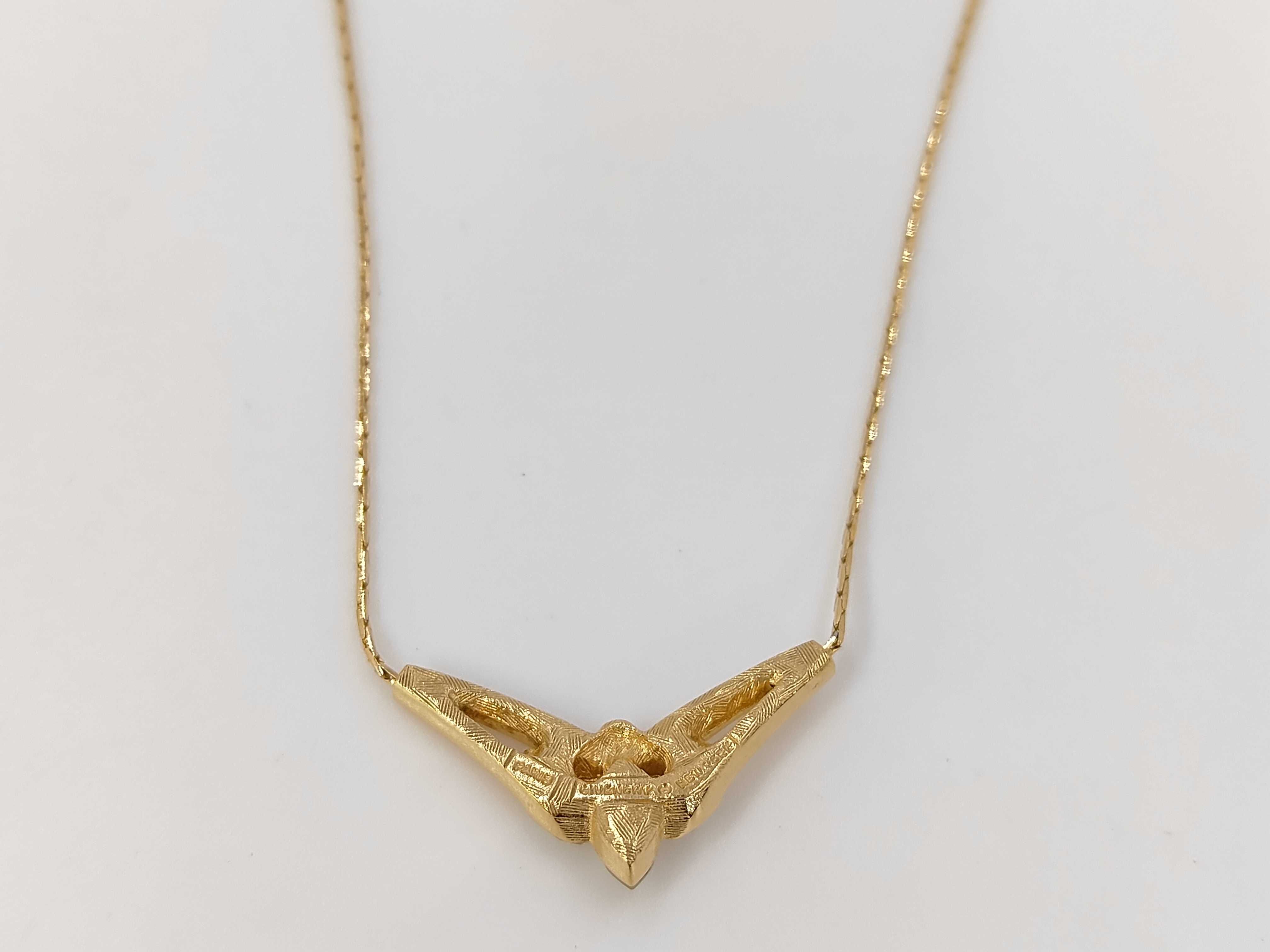 Necklace — view 2