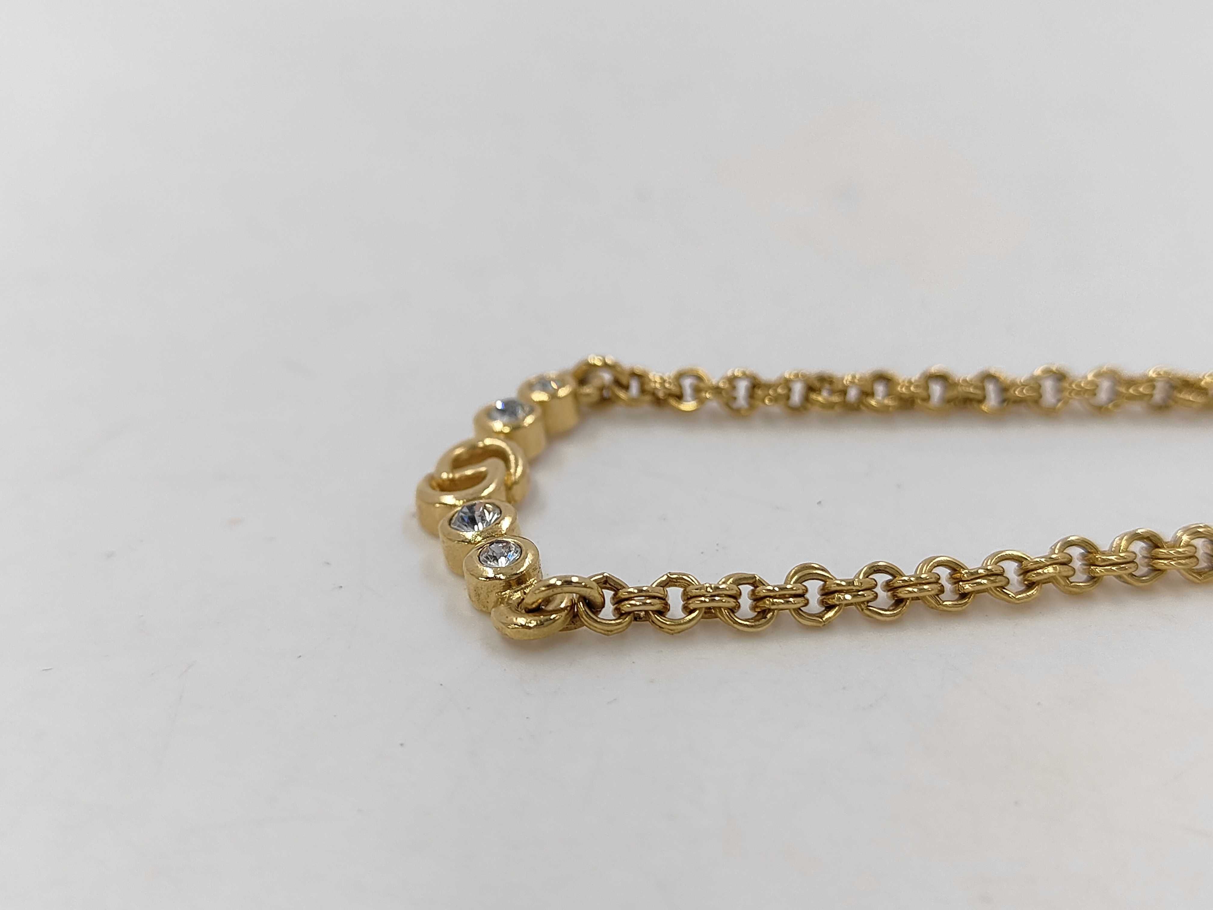 necklace — view 2