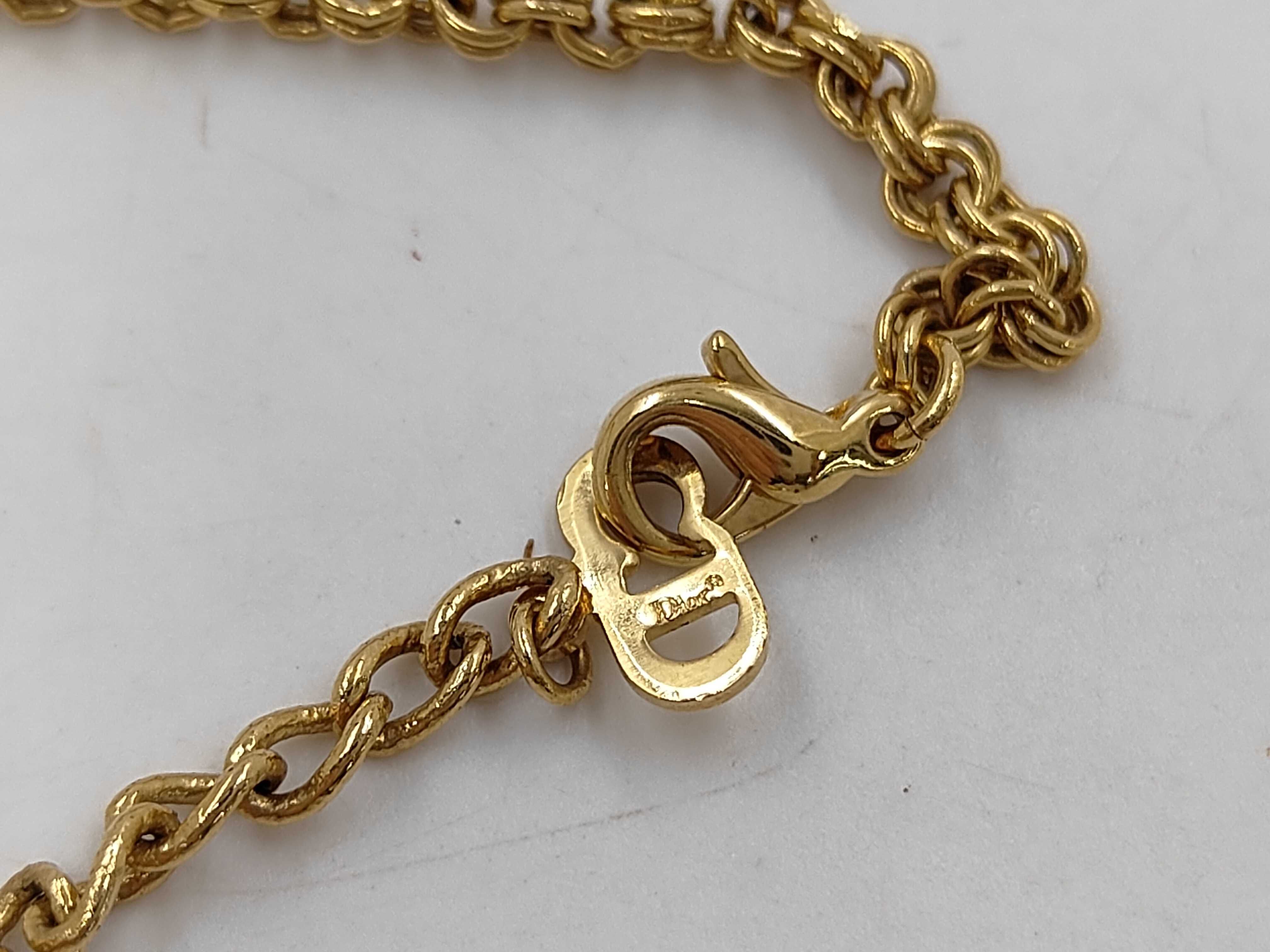 necklace — view 3