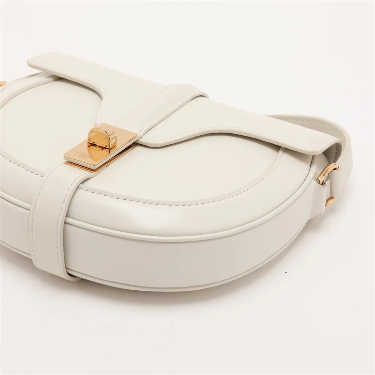 Besace 16-Case Small Leather Shoulder Bag, White — view 3