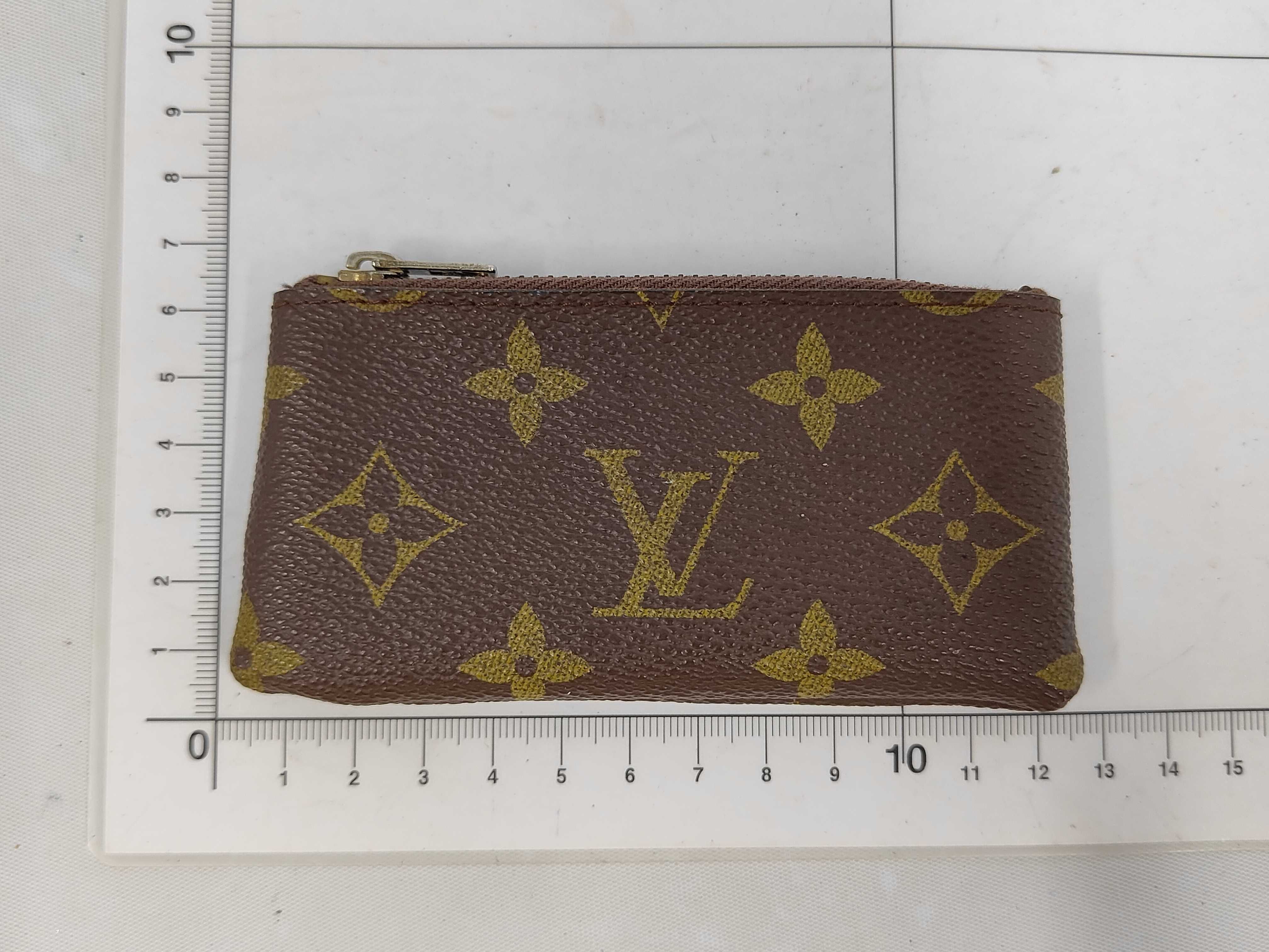 Monogram M62650 Pochette Clé Vintage Other Accessories — view 2