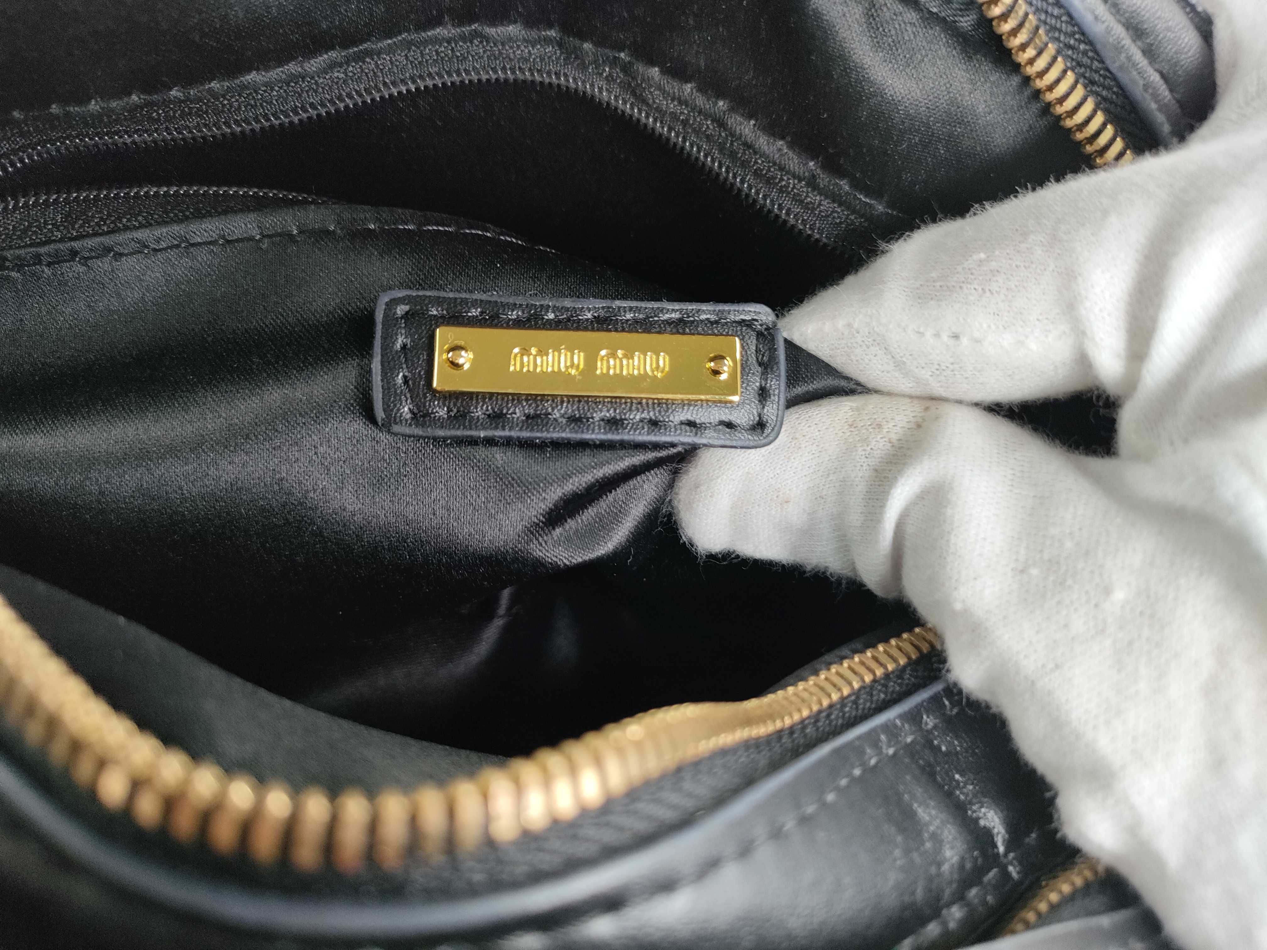 Matelassé Shoulder Bag — view 12