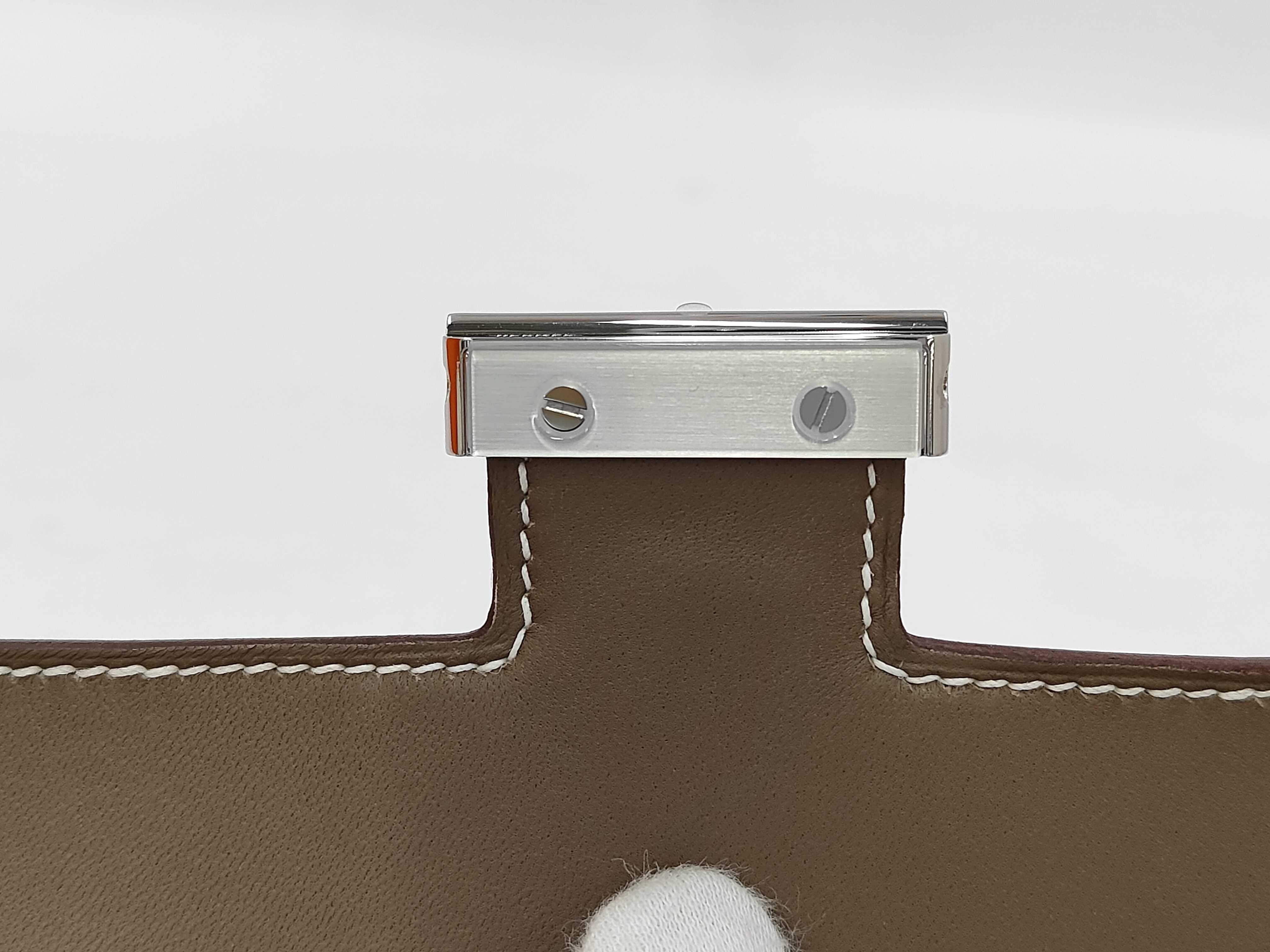 Constance Mini 18, Veau Epsom leather, Etoupe color, silver hardware, G stamp, shoulder bag — view 8