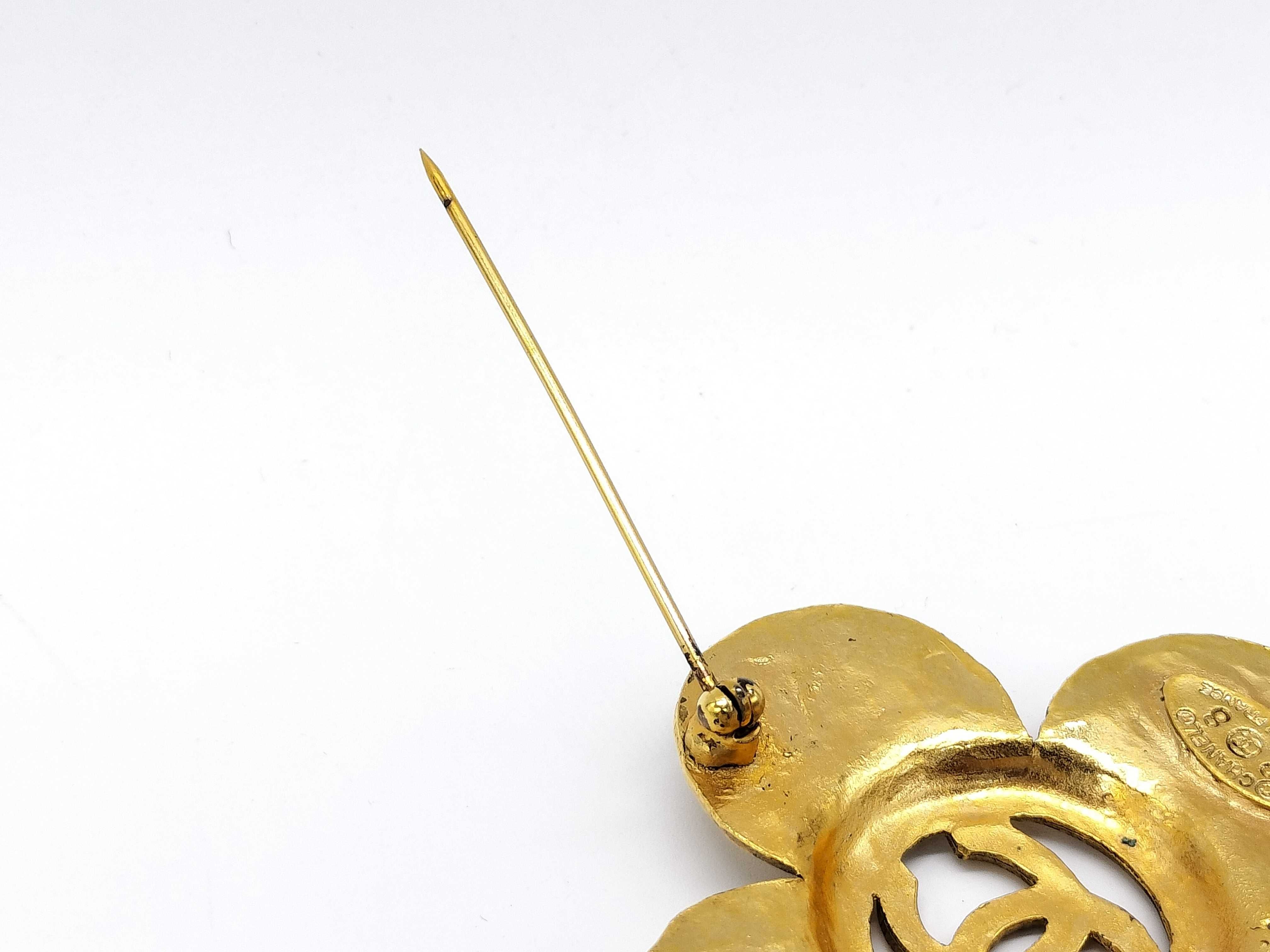 Coco Mark 28 1231 Coco Mark Brooch — view 6