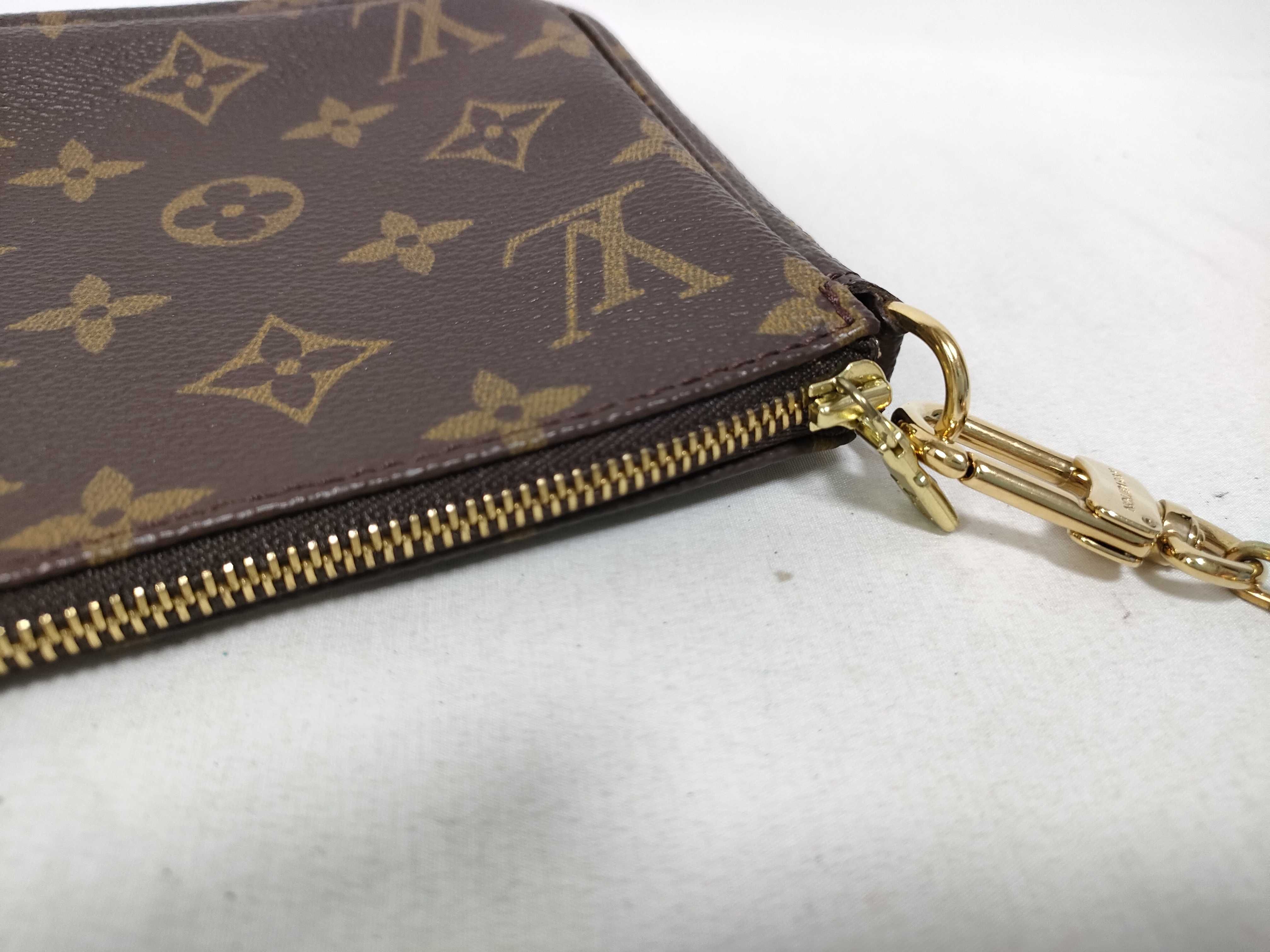 Monogram Louis Vuitton Pochette Accessoires Pouch — view 13