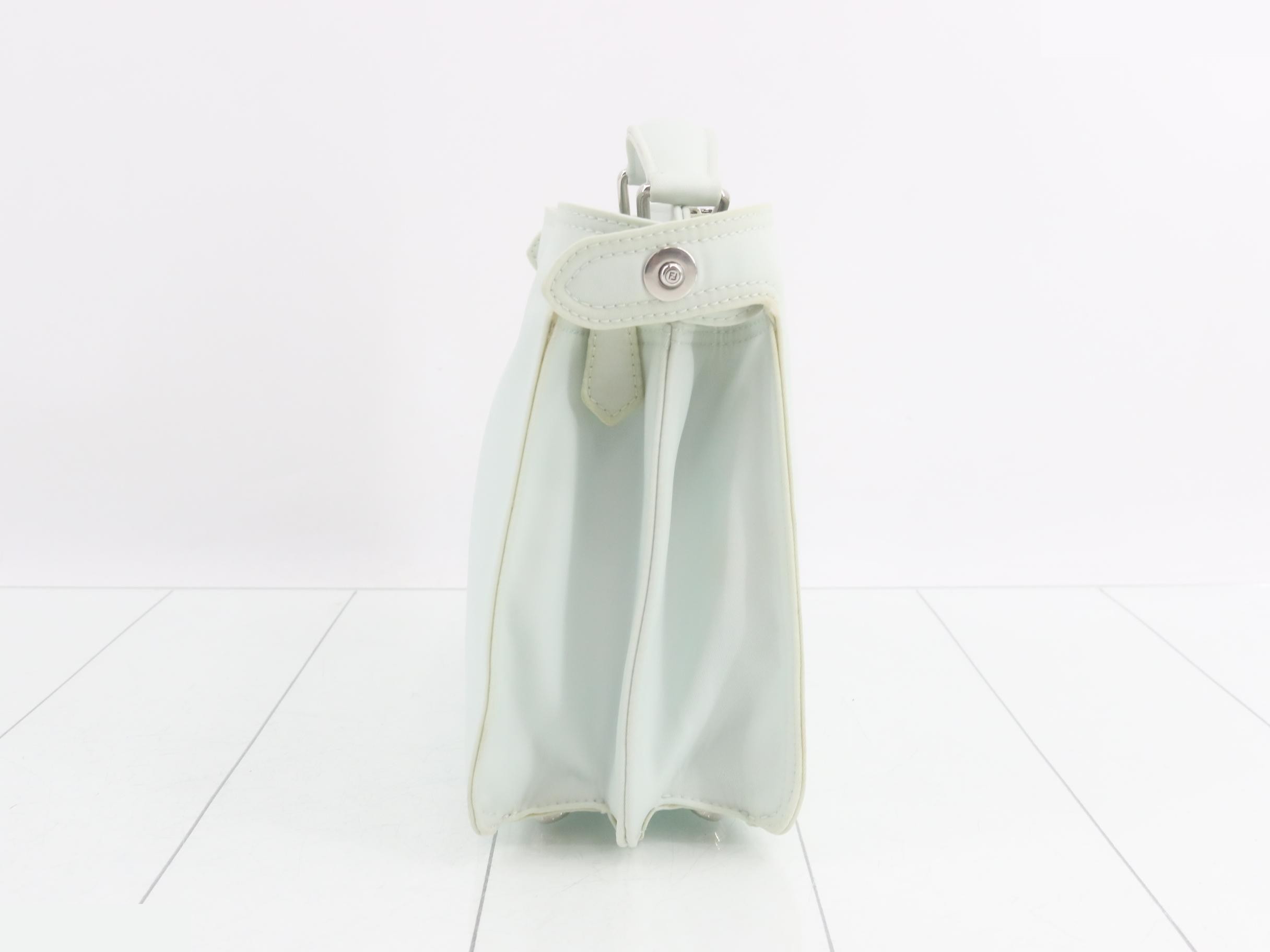 Peekaboo Handbag (2-way) — view 4