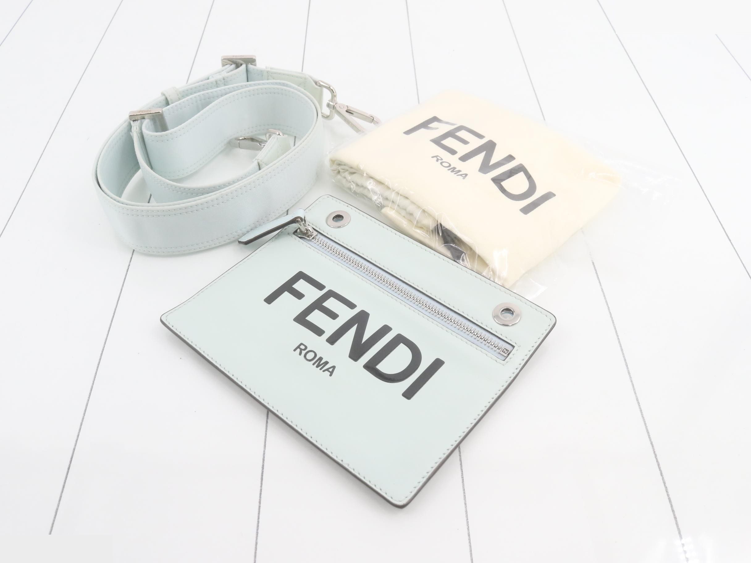 Peekaboo Handbag (2-way) — view 7
