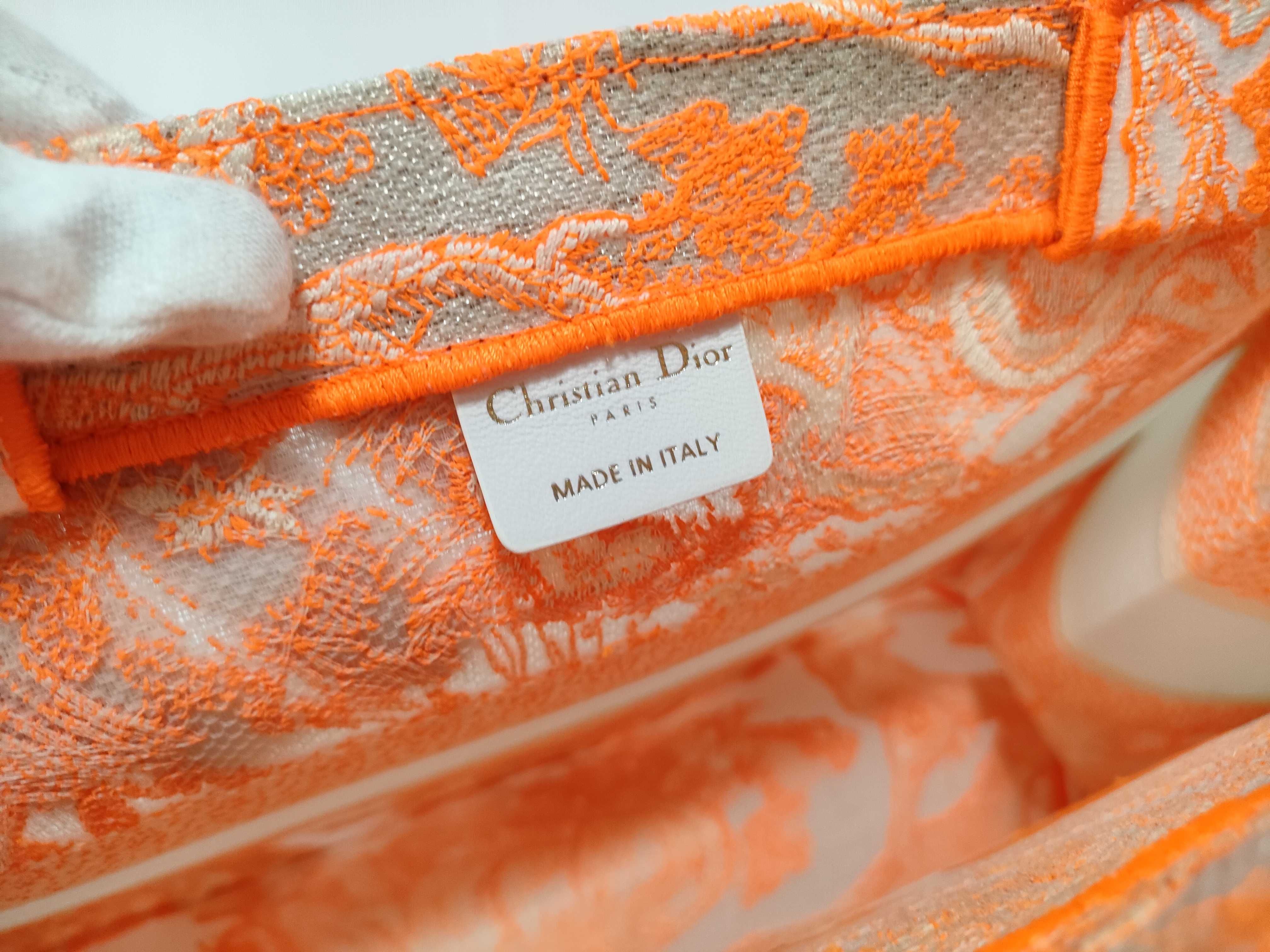 BAG BOOK TOTE ORANGE M057 MEDIUM W/CARD 50-MA-0242 M1296ZRVJ Tote Bag — view 12