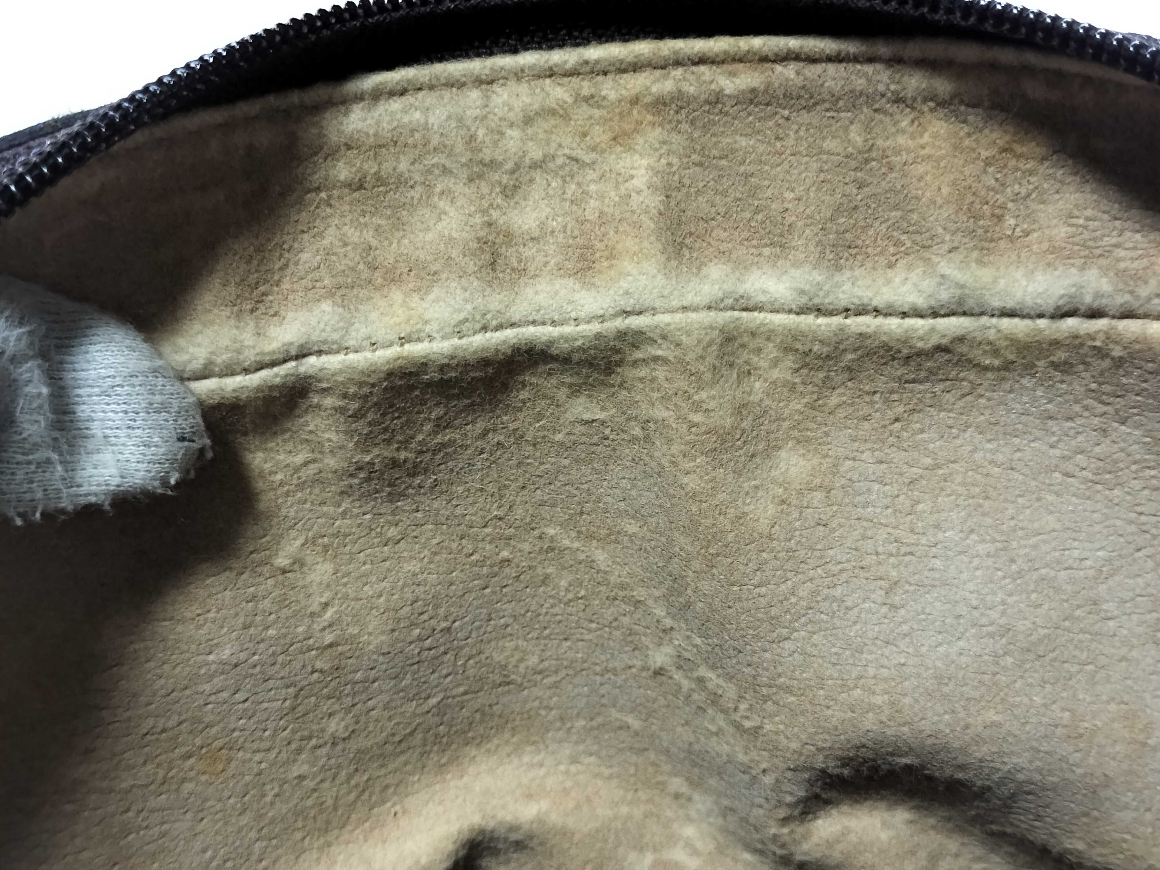 GG Supreme Old Sherry Shoulder Bag — view 15