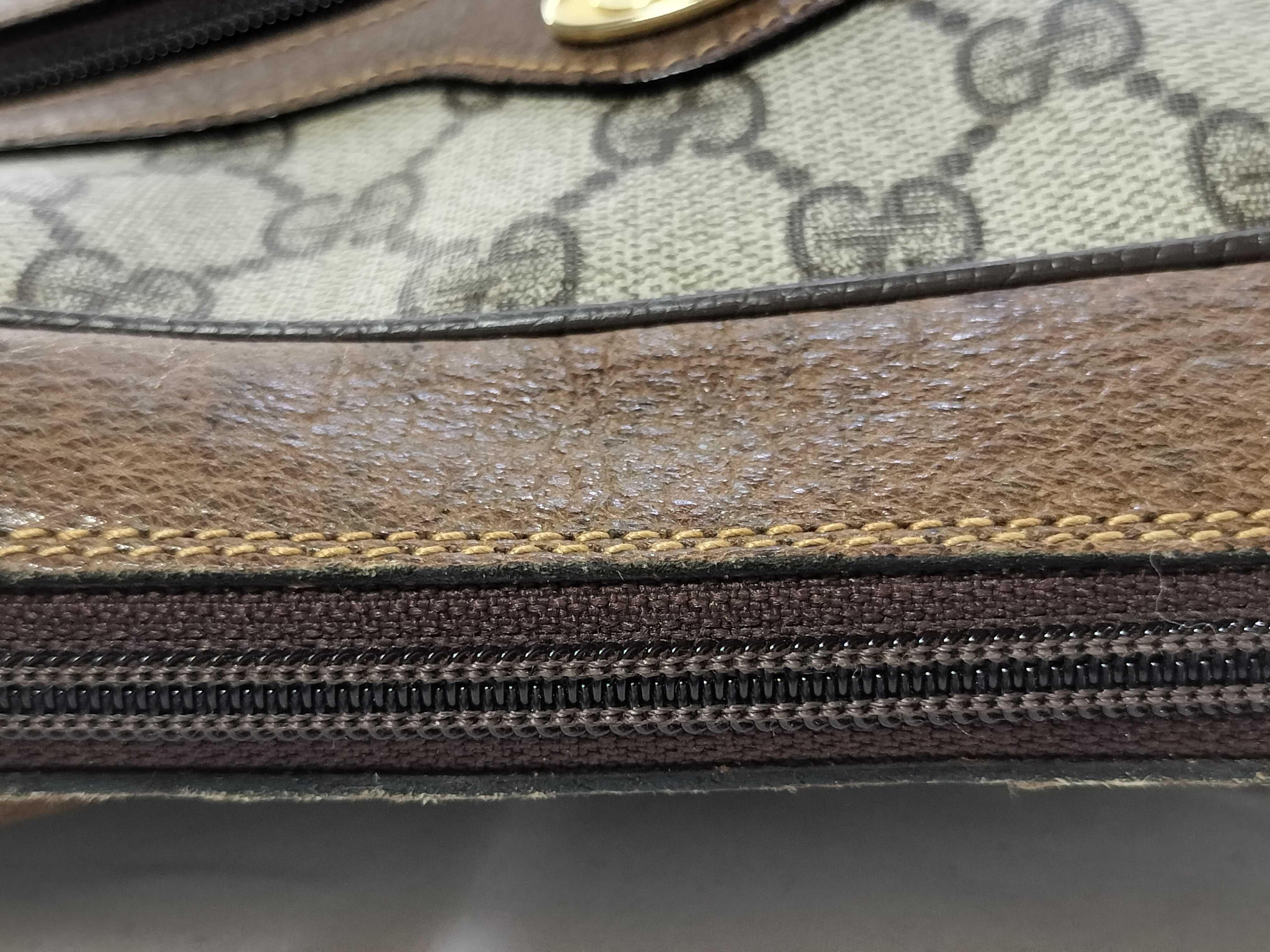 GG Supreme Old Sherry Shoulder Bag — view 9
