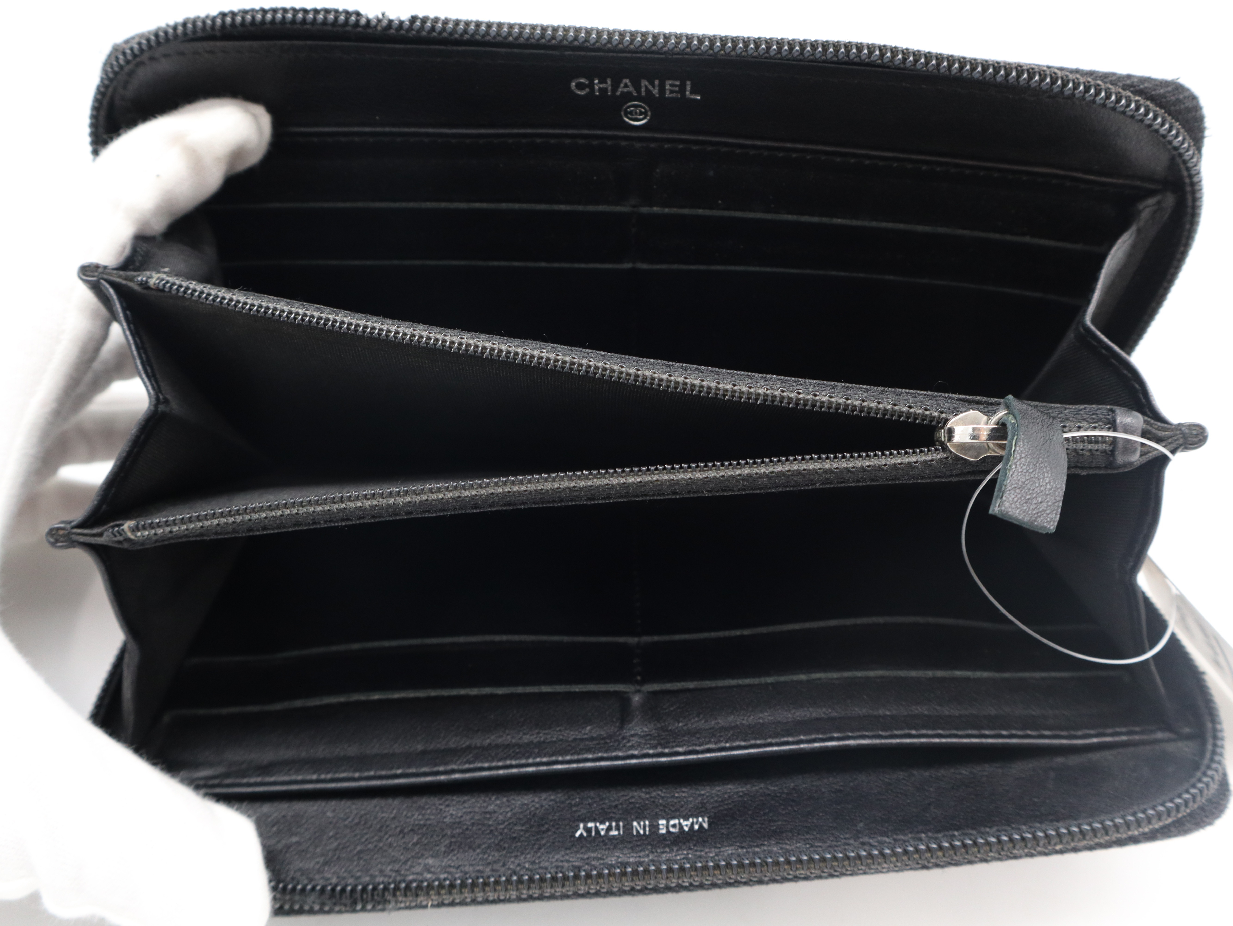 Caviar Skin Round Zip Wallet with Coco Mark, Black, Seal, Card, 16471678, Box and Guarantee Included. — view 8