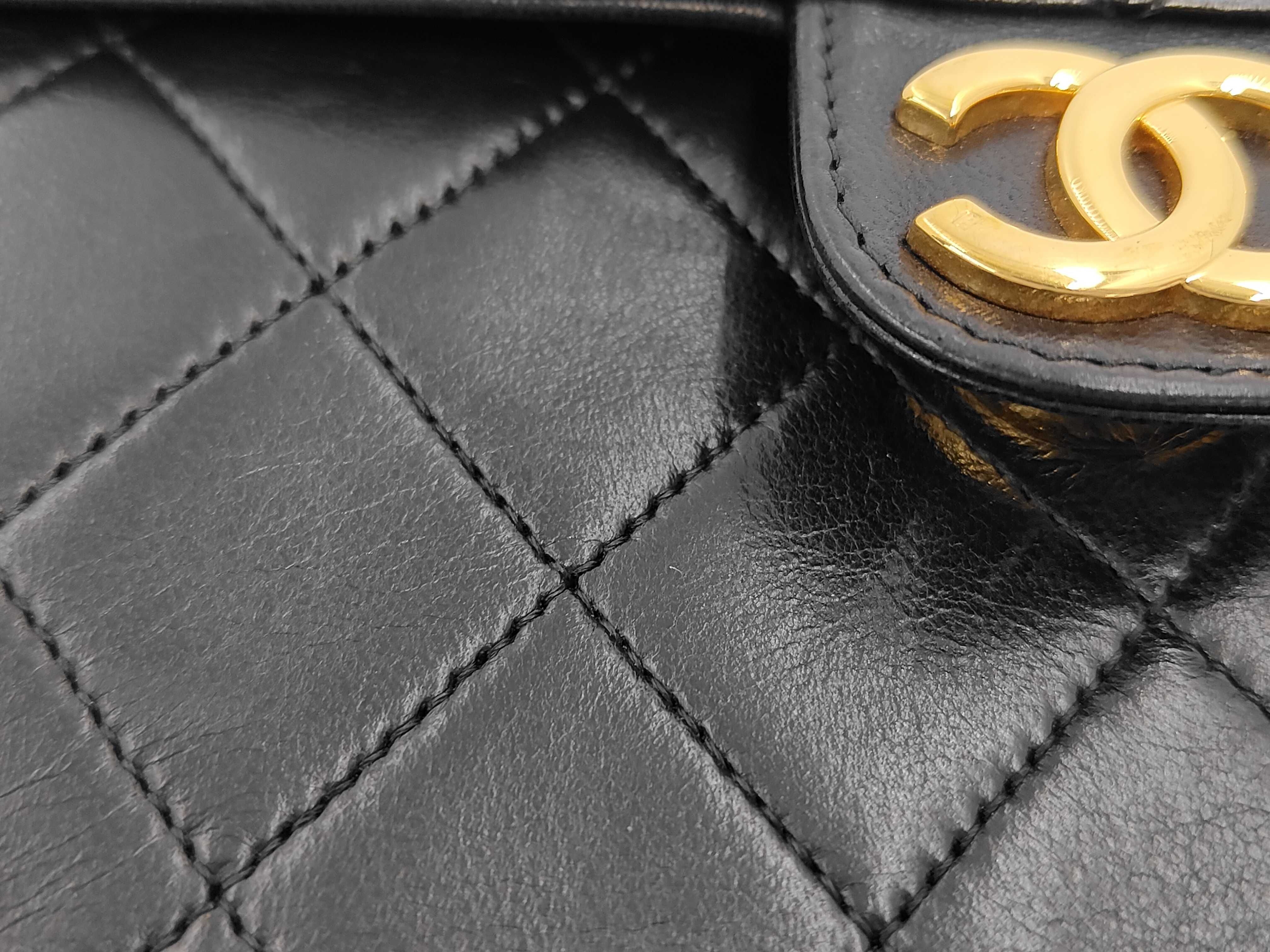 Matelassé Shoulder Bag, Black — view 12