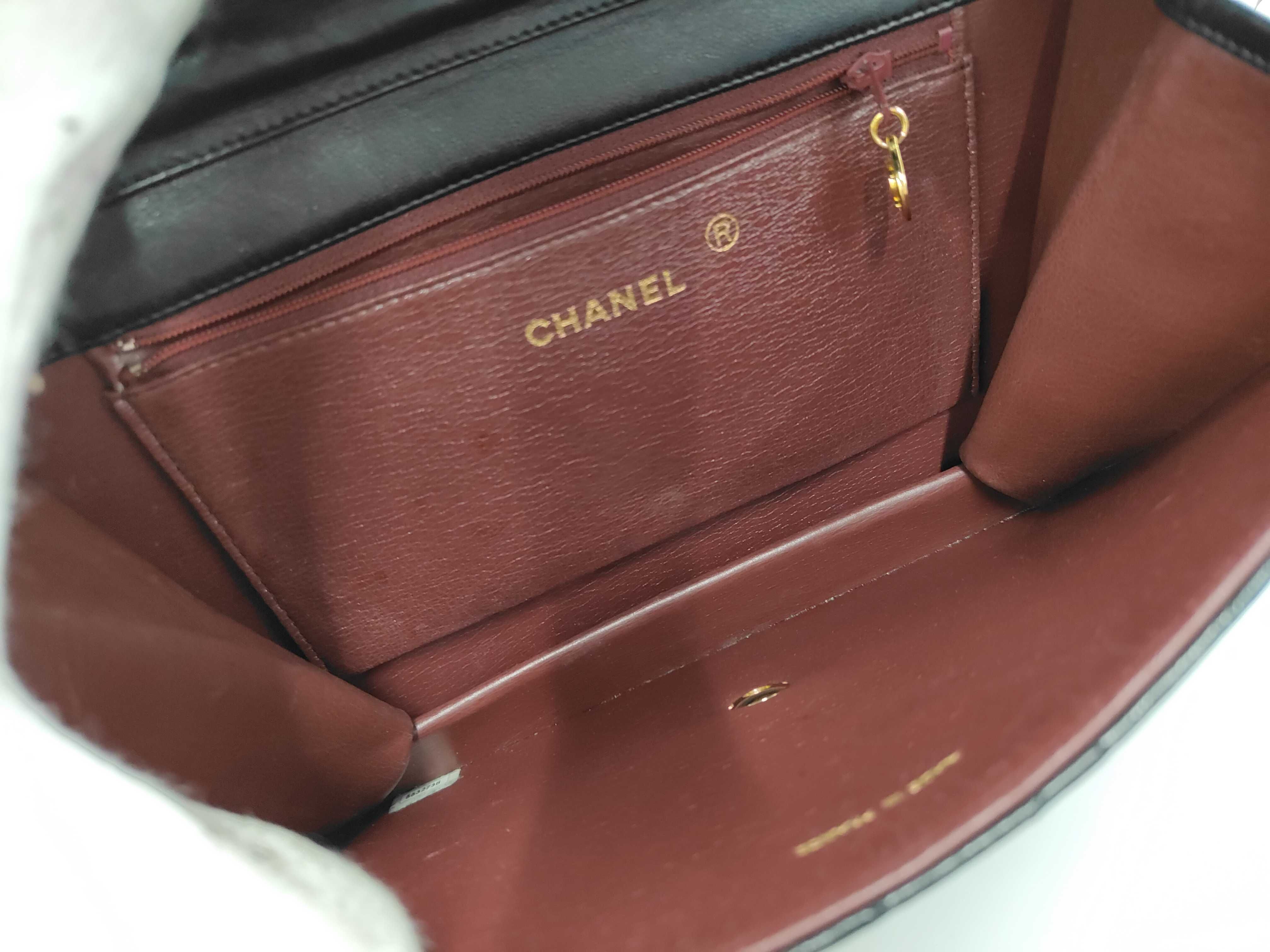 Matelassé Shoulder Bag, Black — view 9