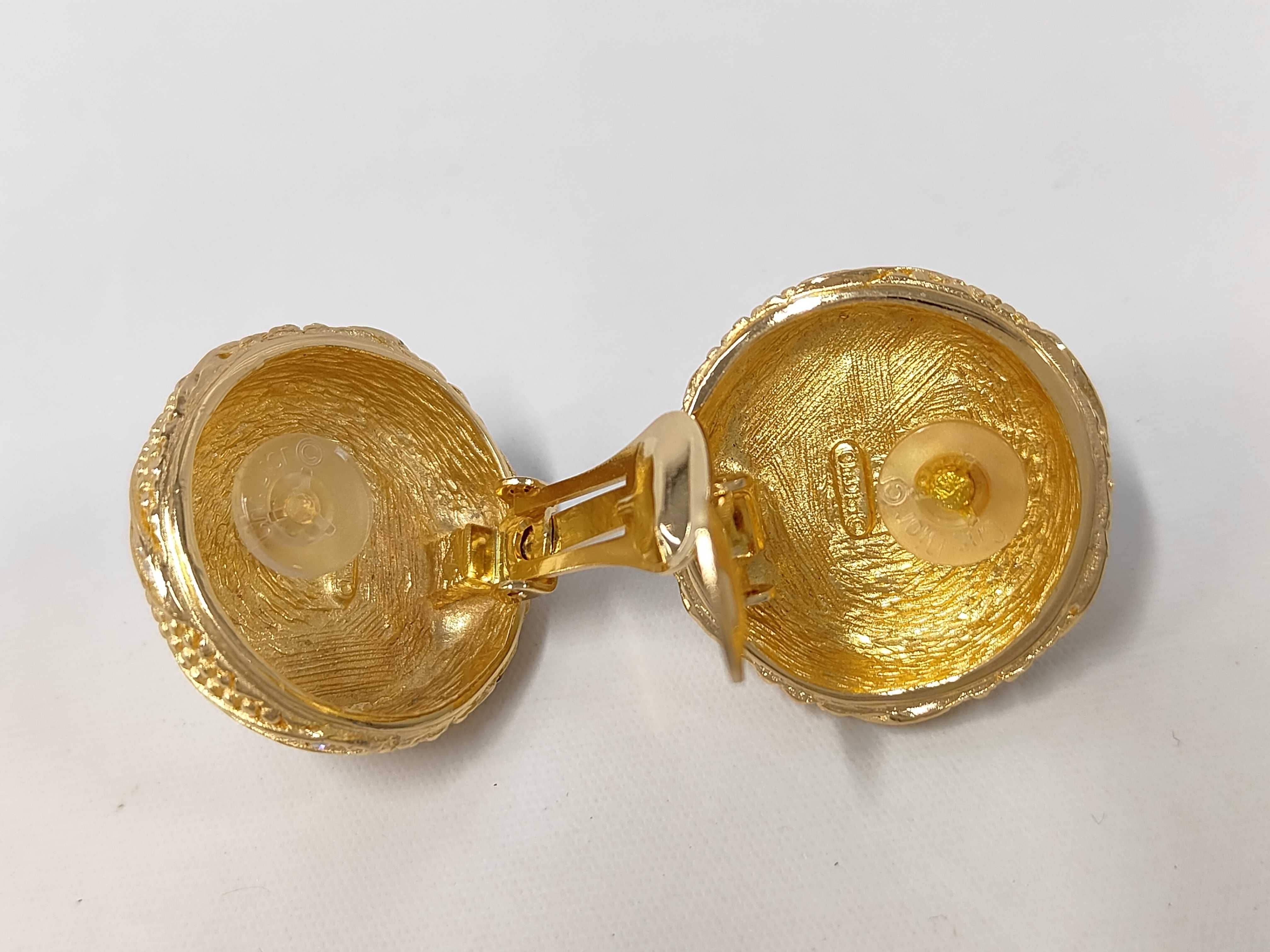 pearl earrings — view 3