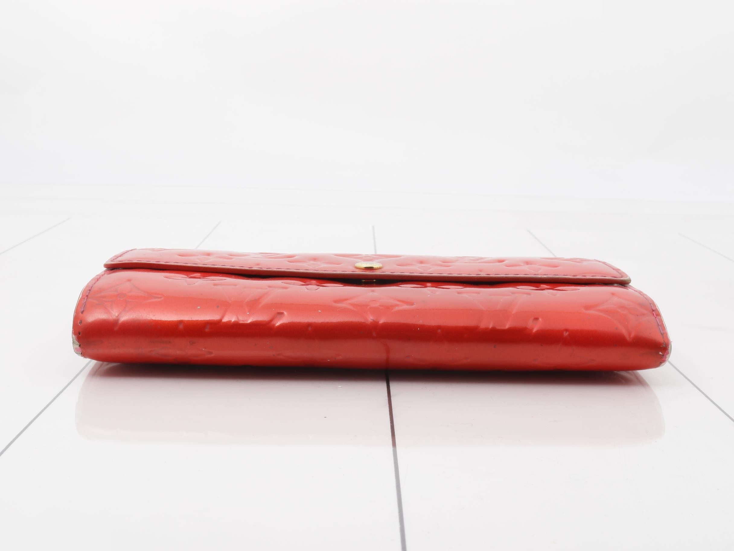 LV Vernis Bi-fold Long Wallet — view 3