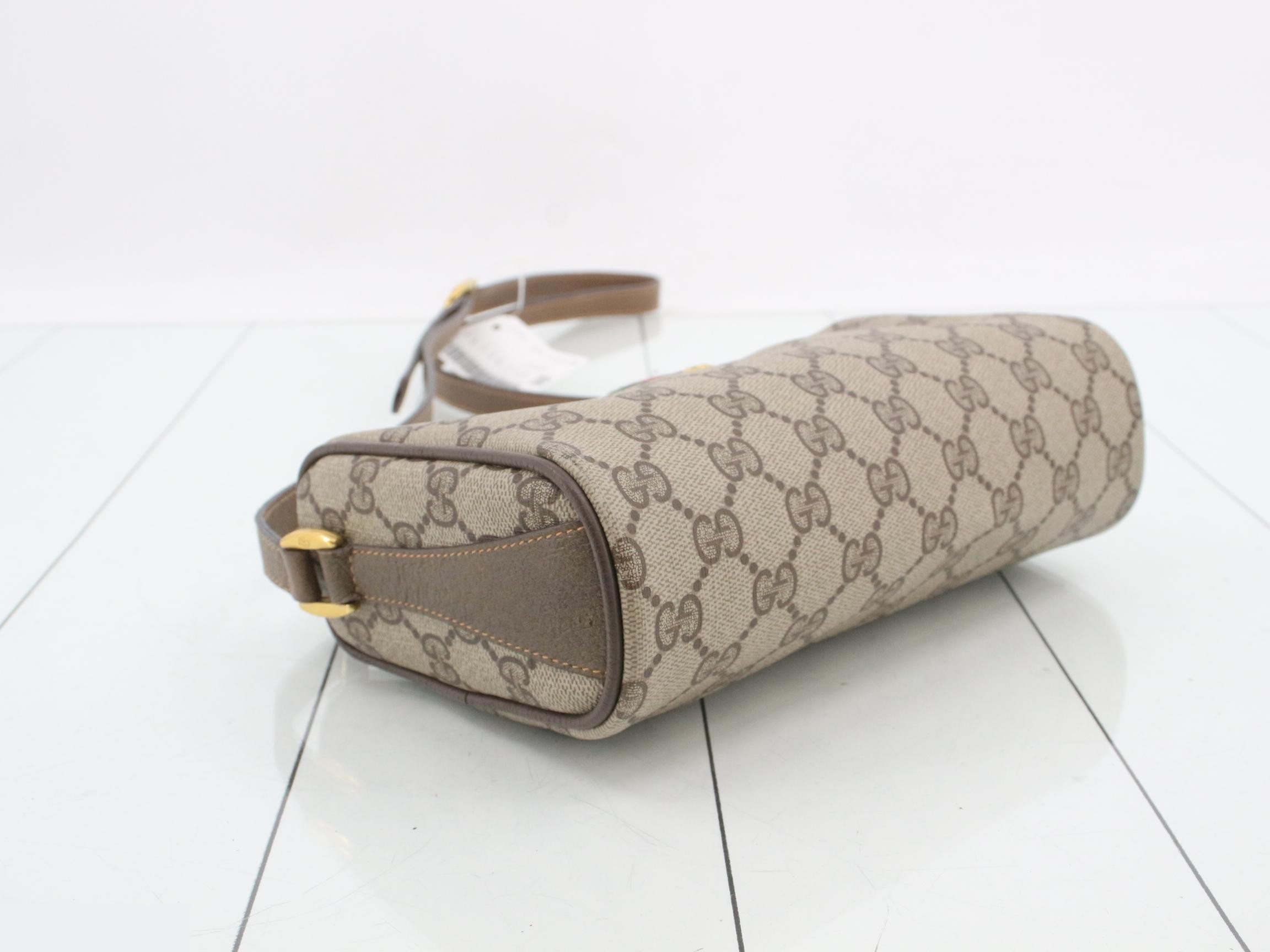 GG Supreme Sherry Shoulder Bag — view 5