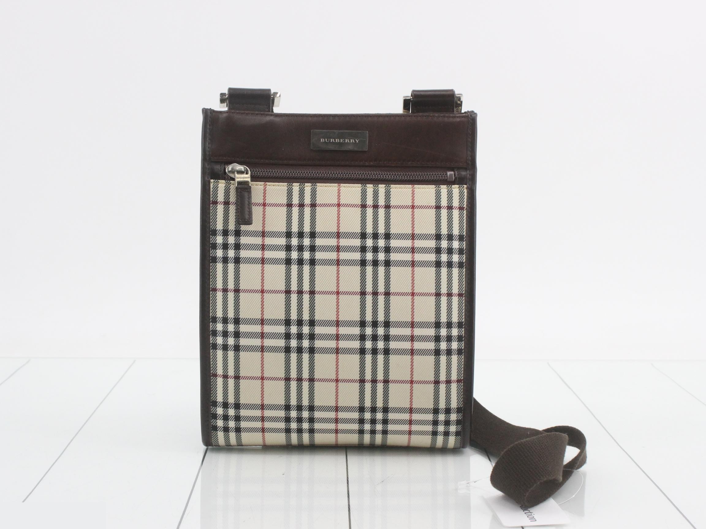 Other lines: Nova Check bags and shoulder bags