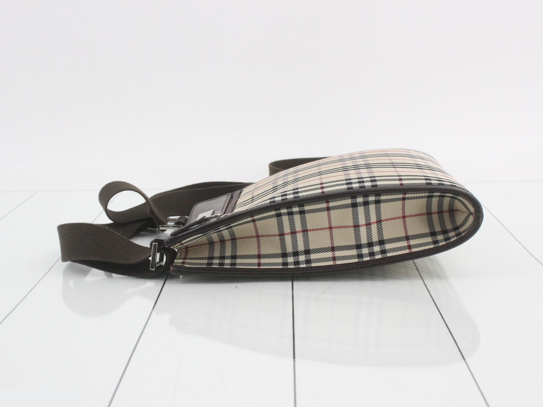 Other lines: Nova Check bags and shoulder bags — view 4